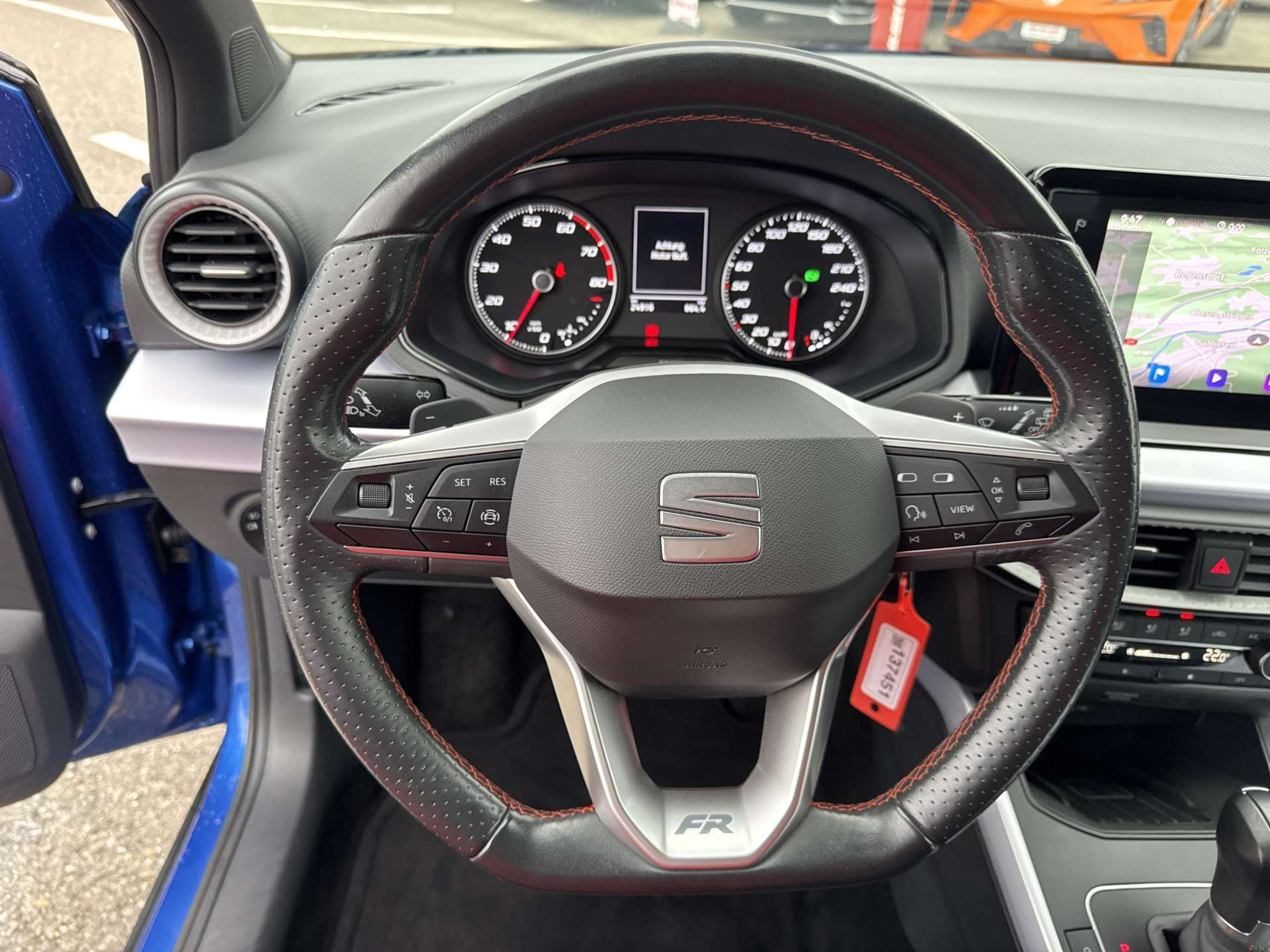 listing desktop thumbnail image 15