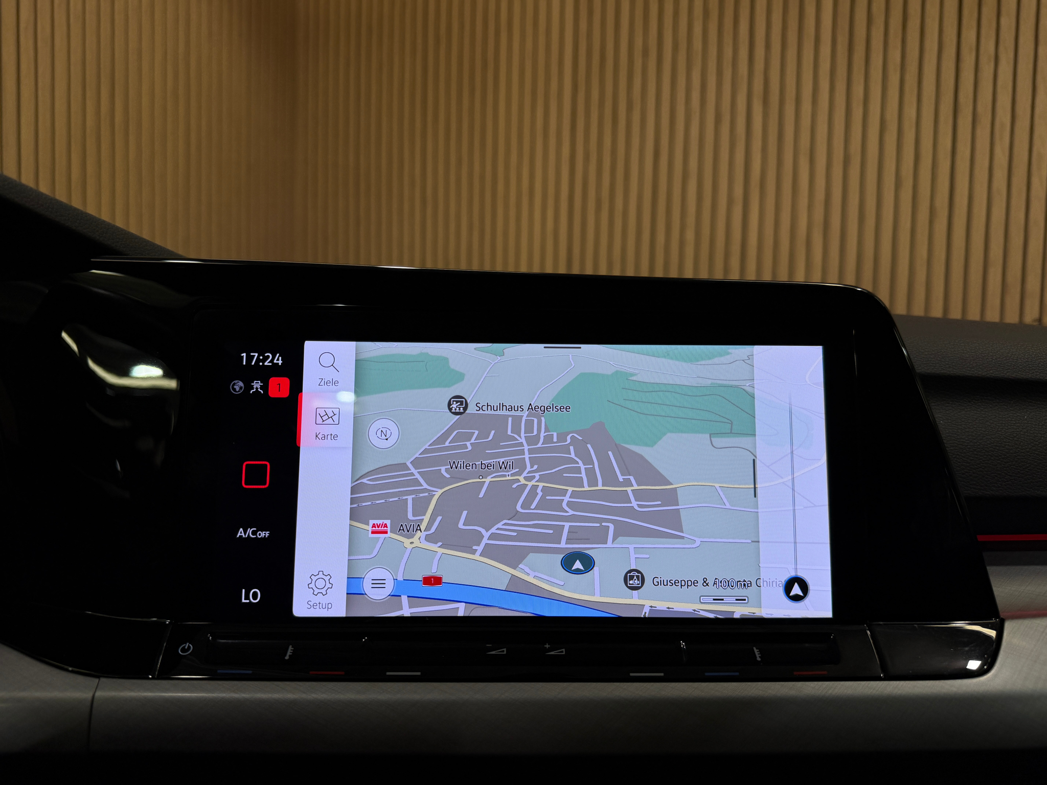 listing desktop thumbnail image 12