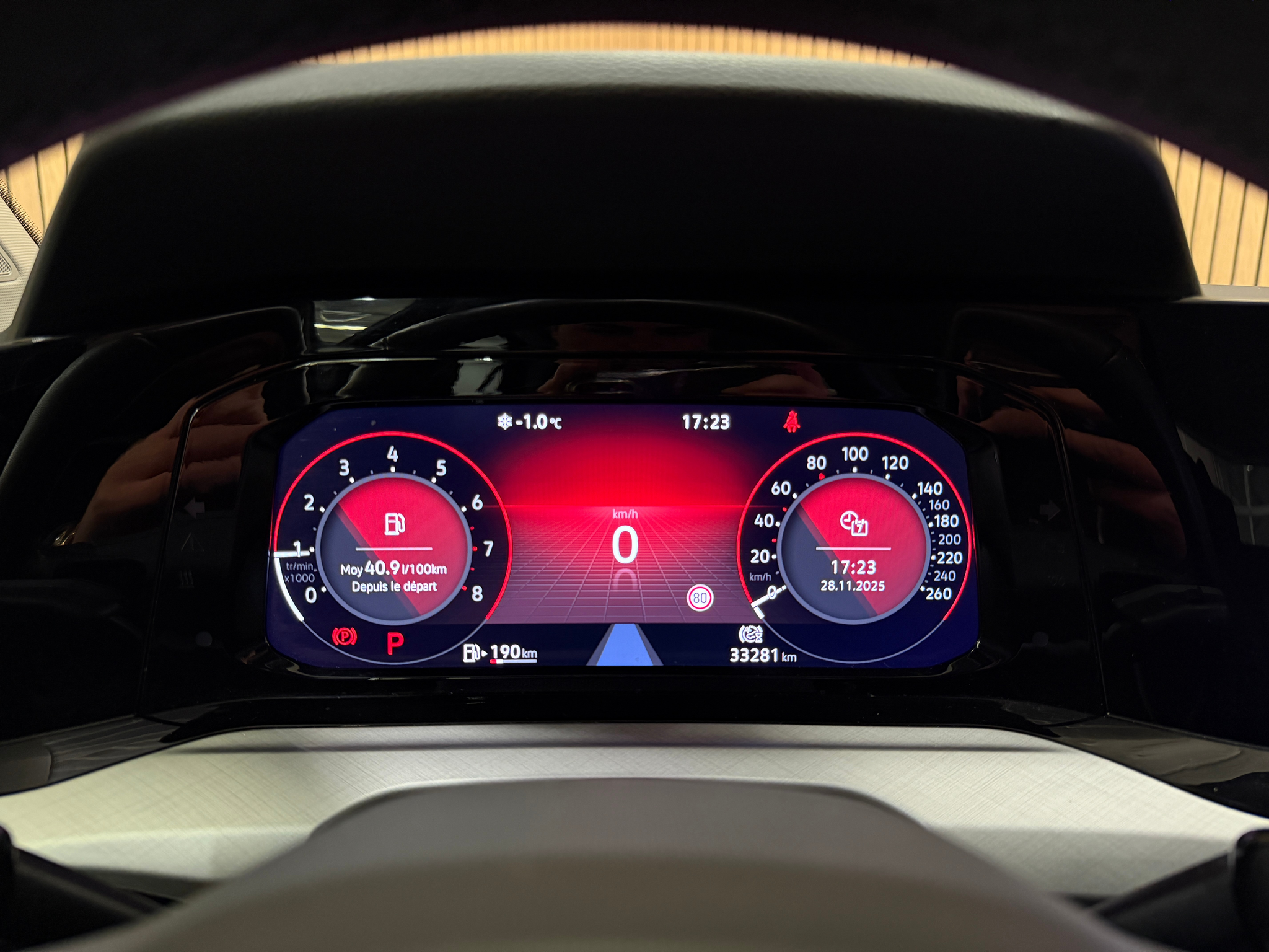 listing desktop thumbnail image 9