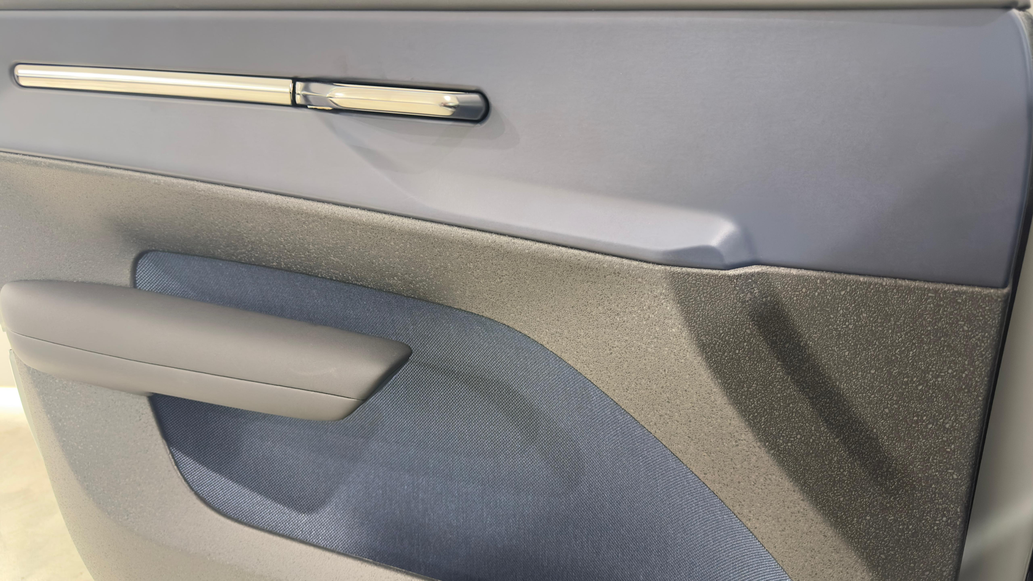 listing desktop thumbnail image 11