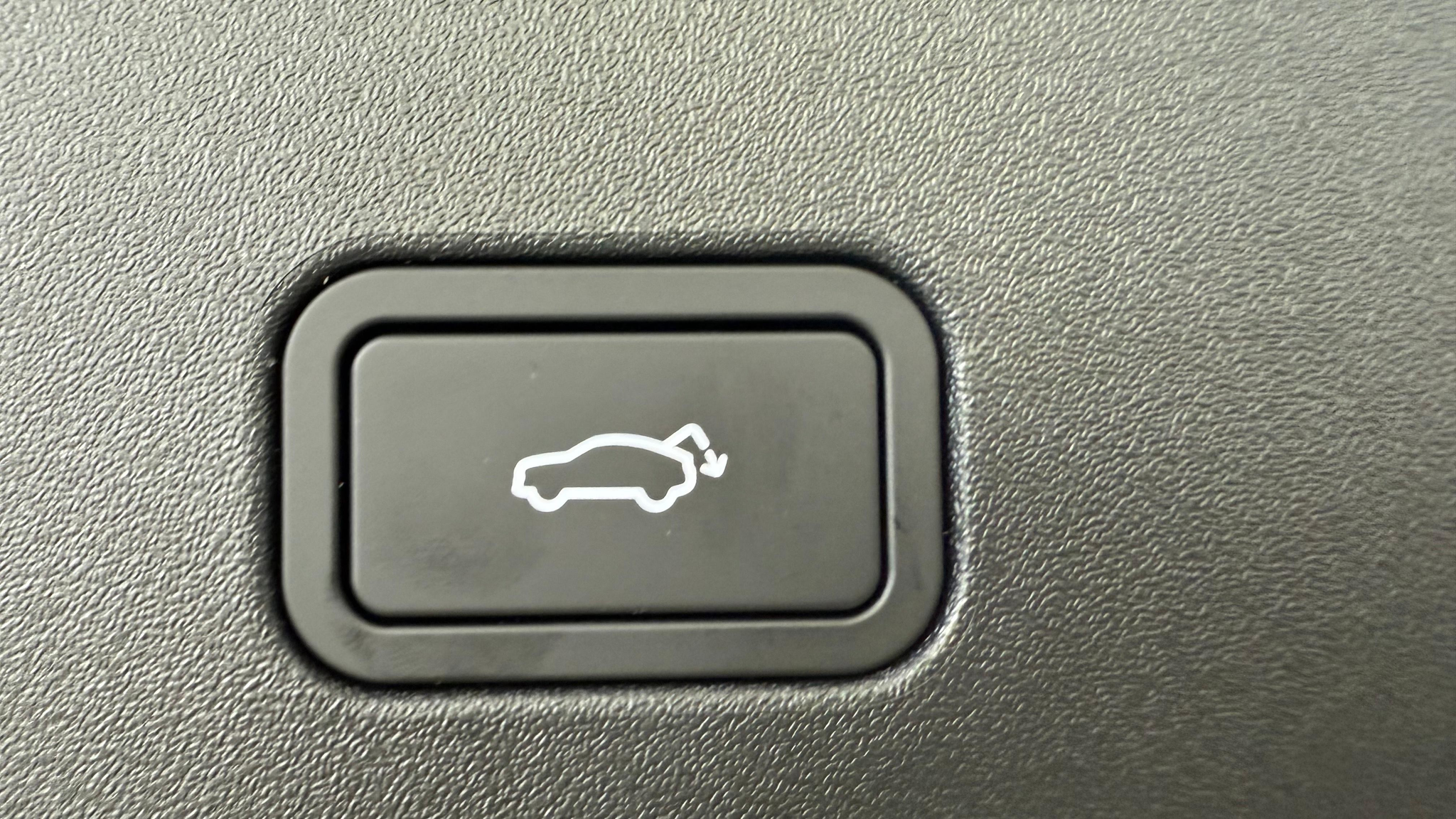 listing desktop thumbnail image 15