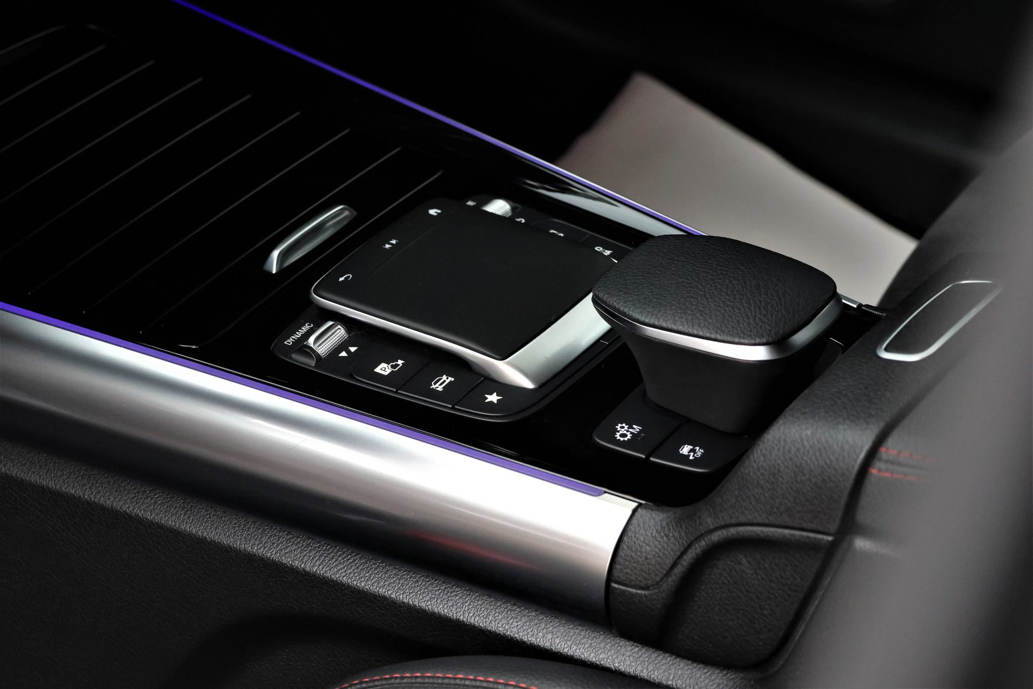 listing desktop thumbnail image 9