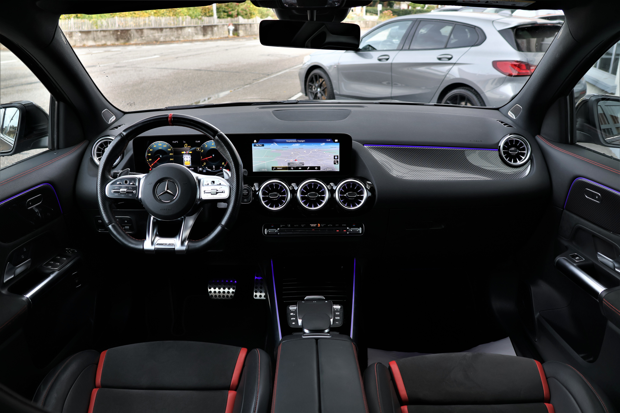 listing desktop thumbnail image 13