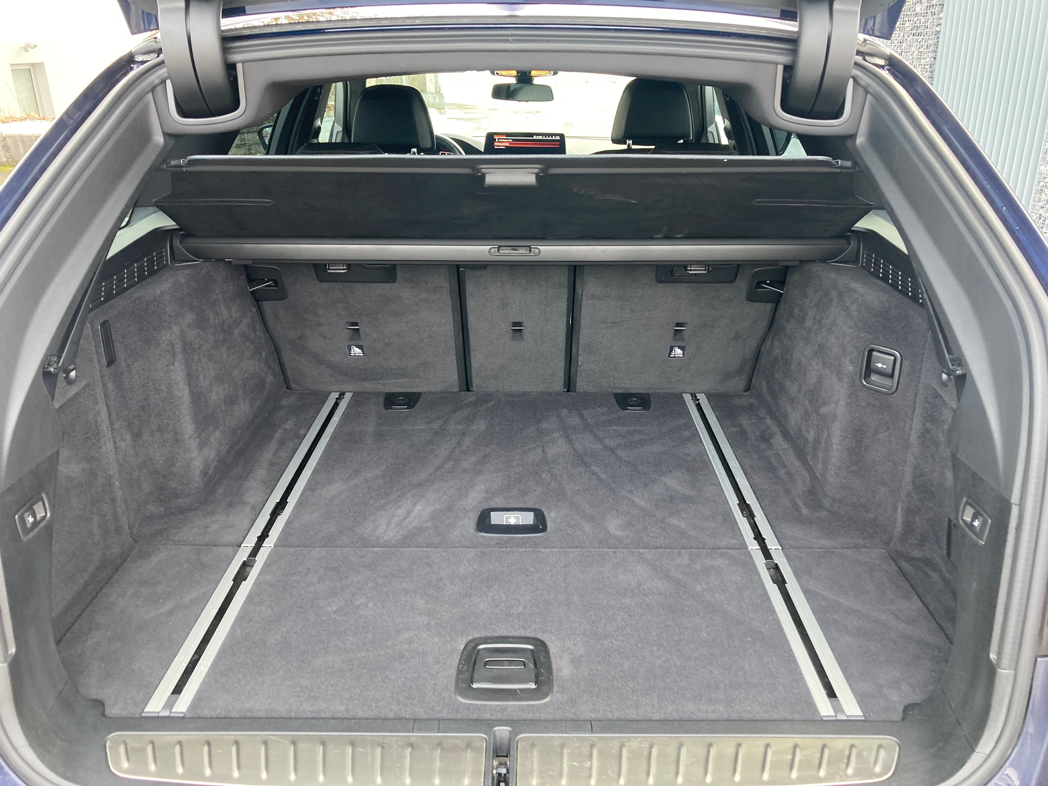 listing desktop thumbnail image 9