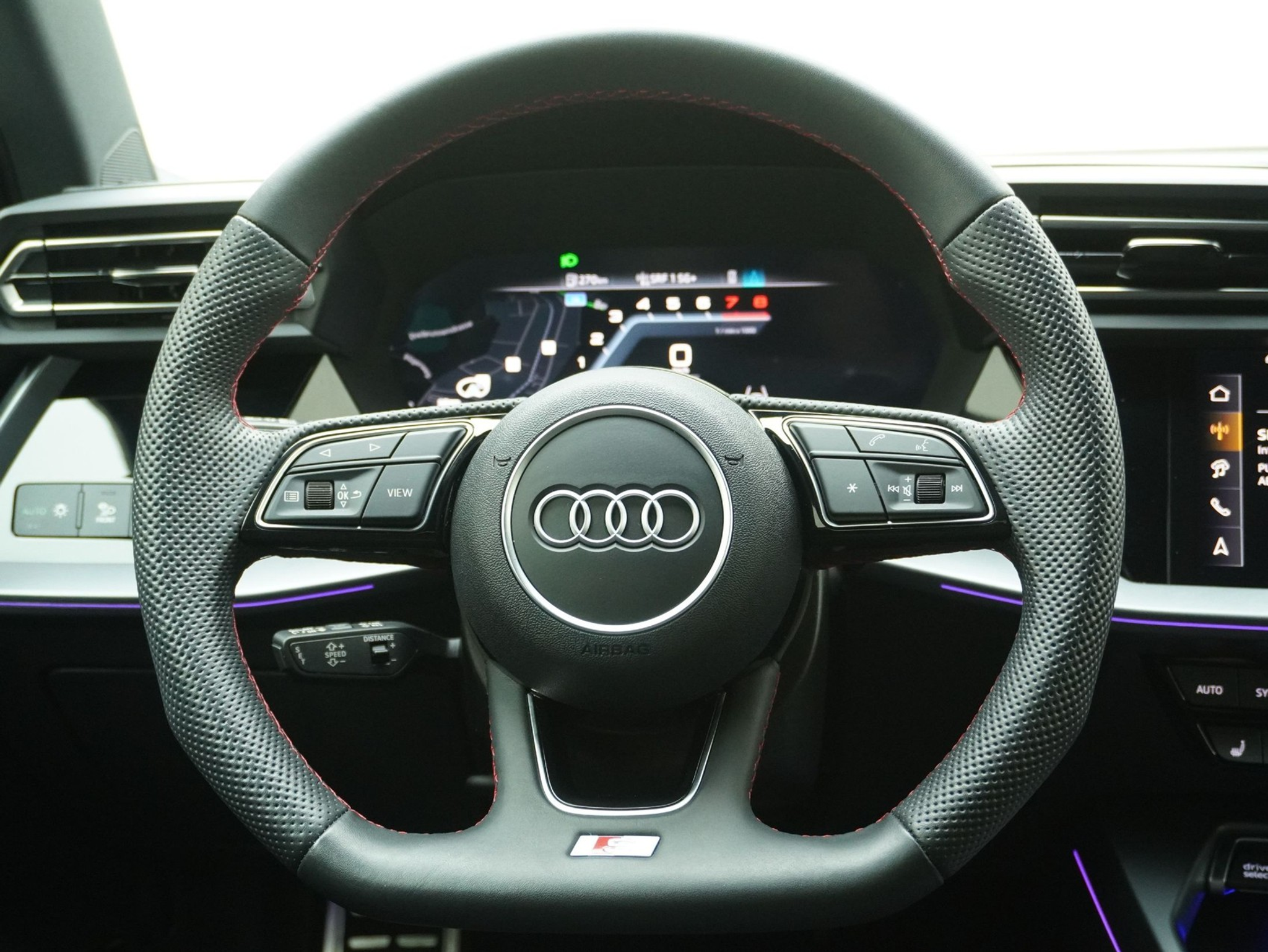 listing desktop thumbnail image 9