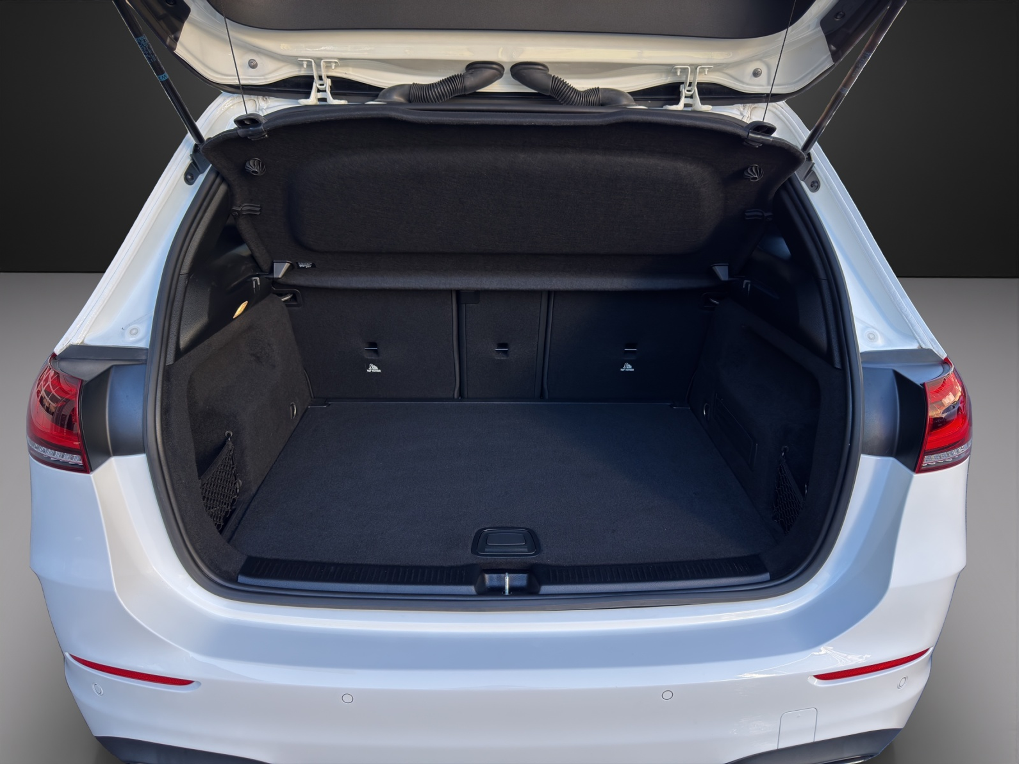 listing desktop thumbnail image 8