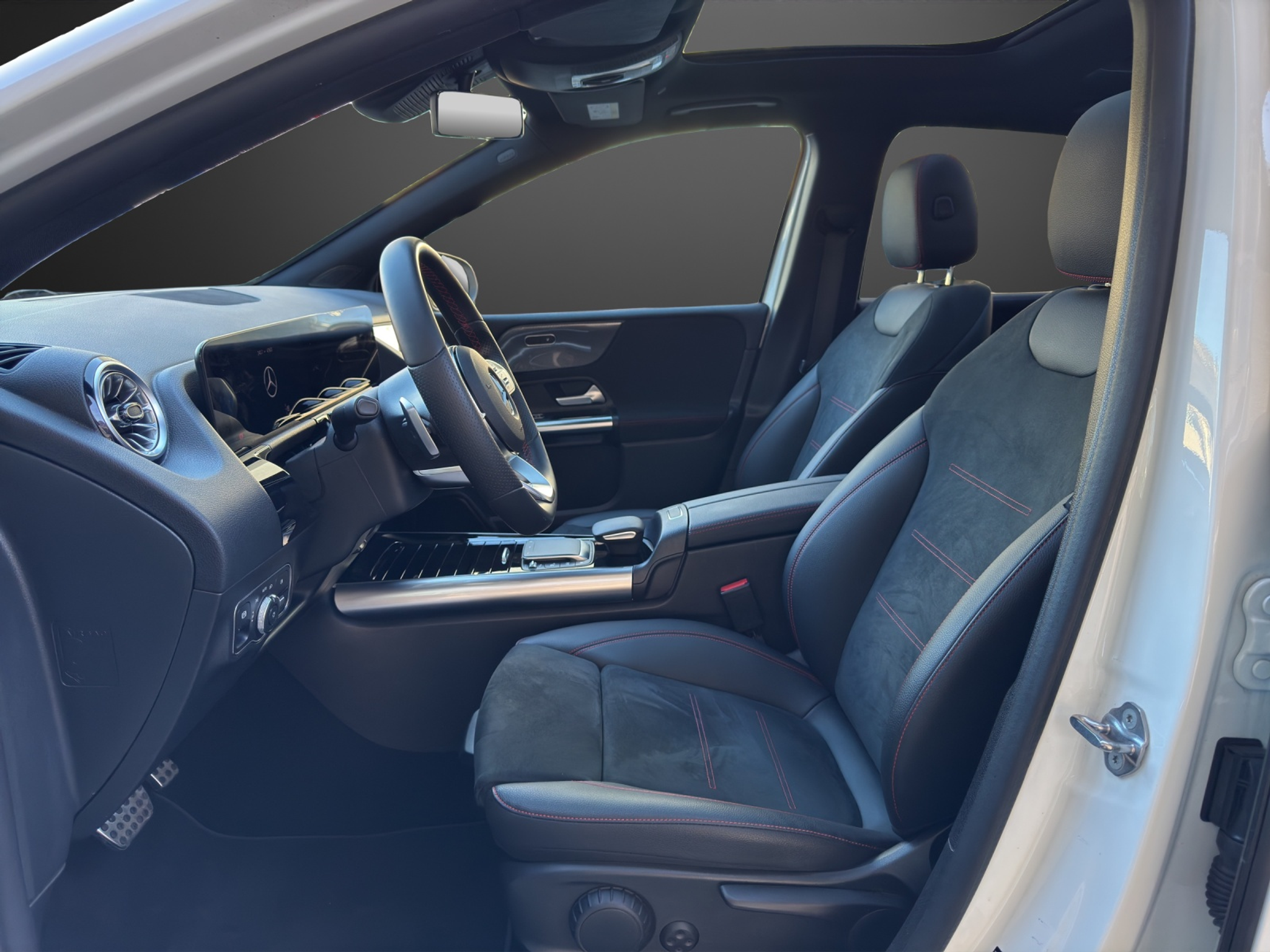 listing desktop thumbnail image 9