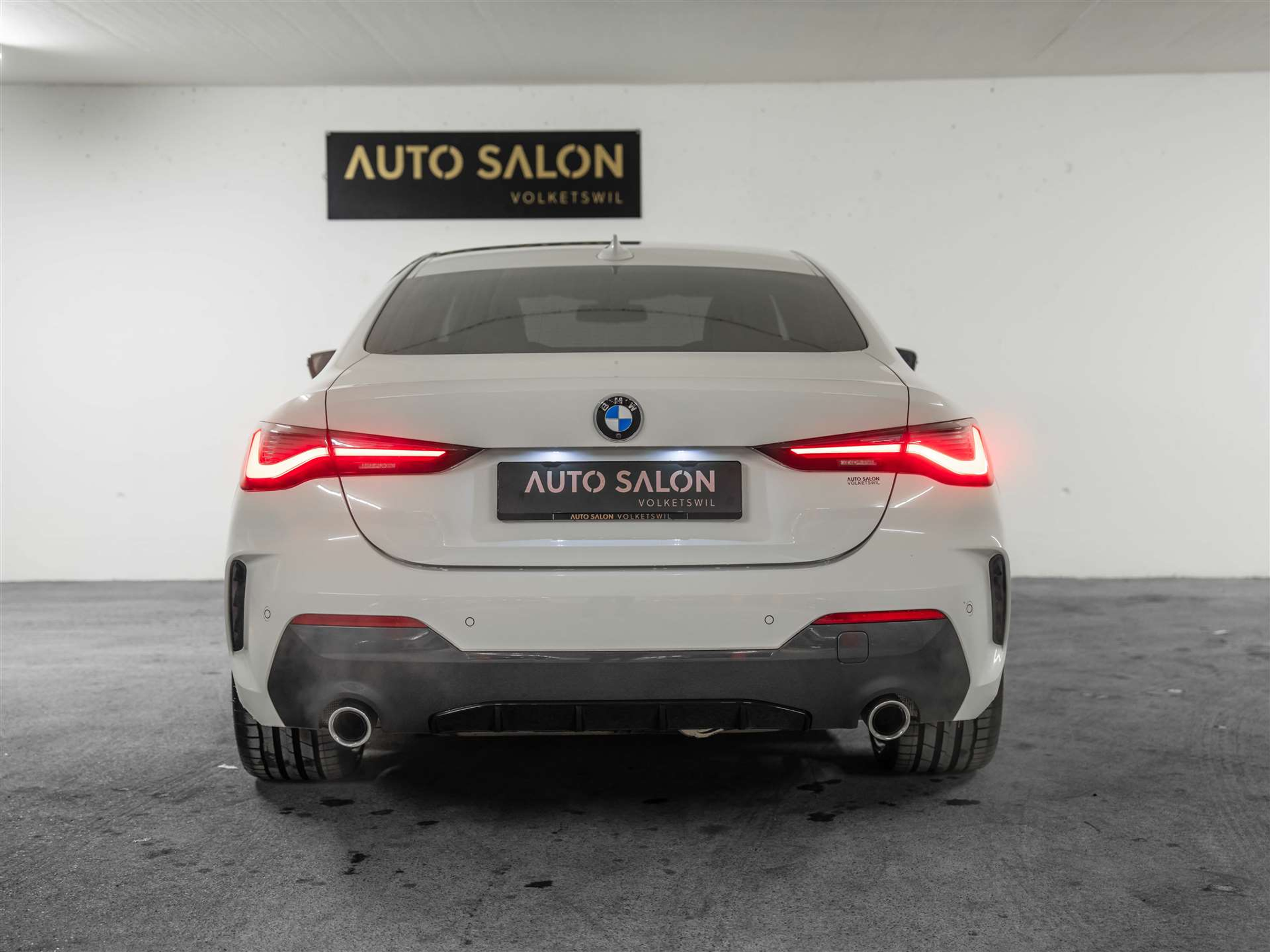 listing desktop thumbnail image 4