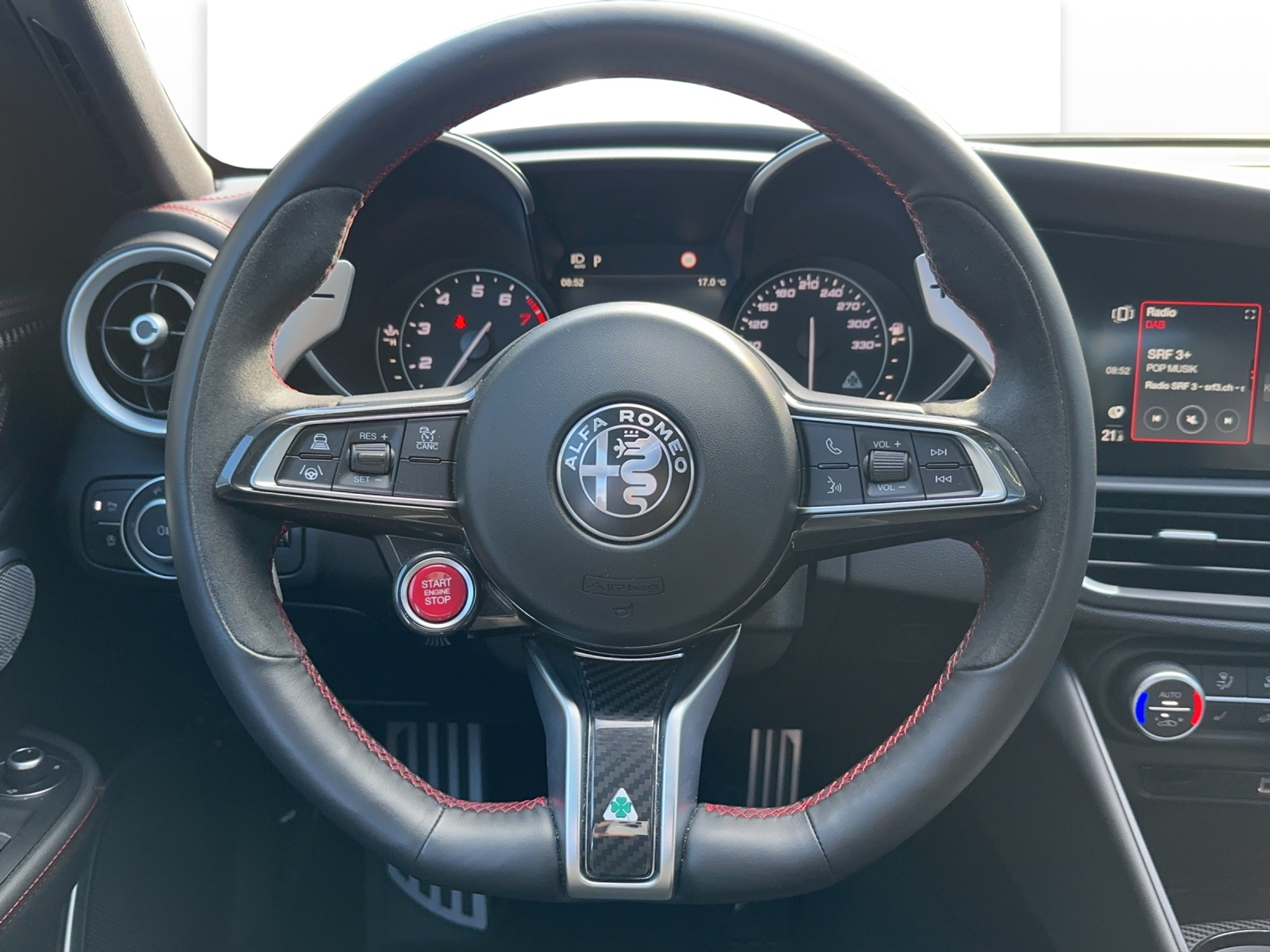 listing desktop thumbnail image 8