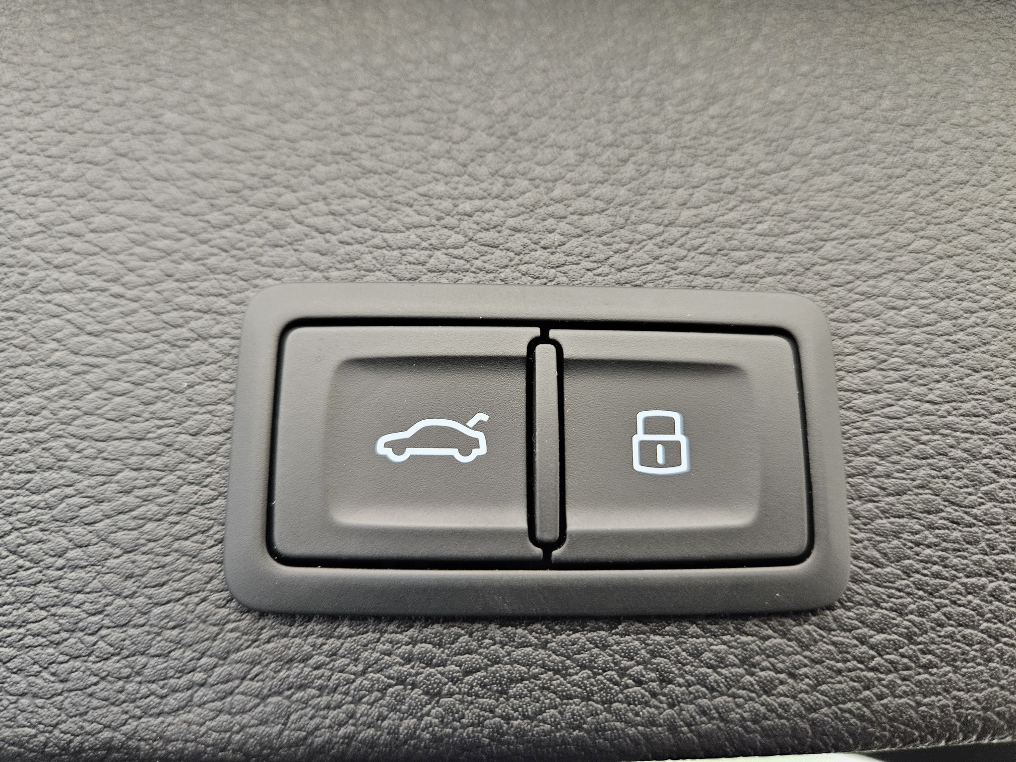 listing desktop thumbnail image 15