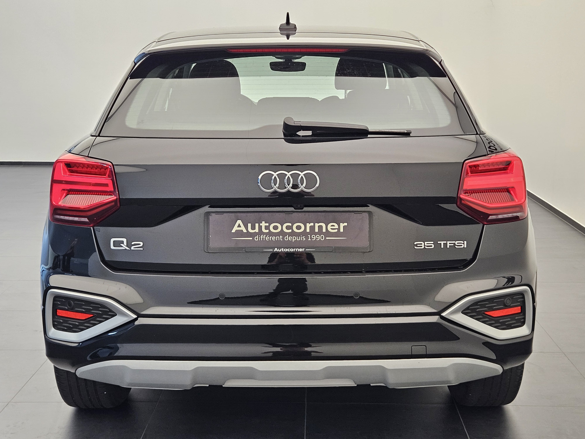 listing desktop thumbnail image 7