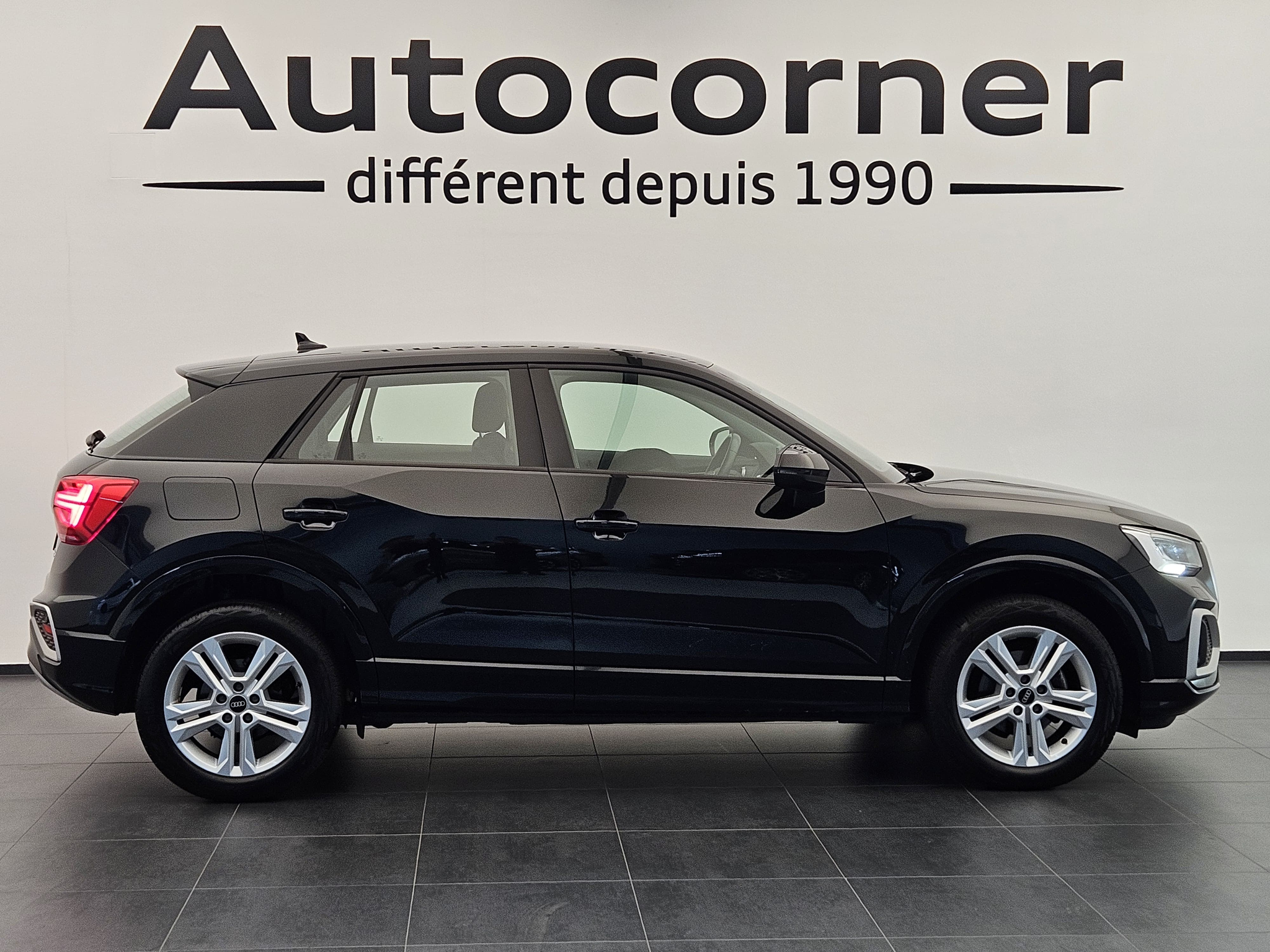 listing desktop thumbnail image 5