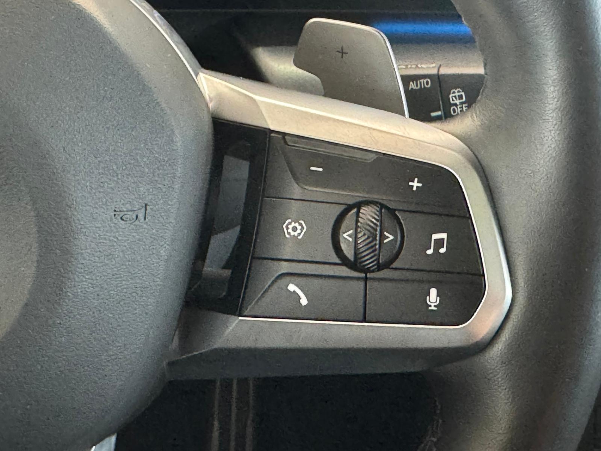 listing desktop thumbnail image 20