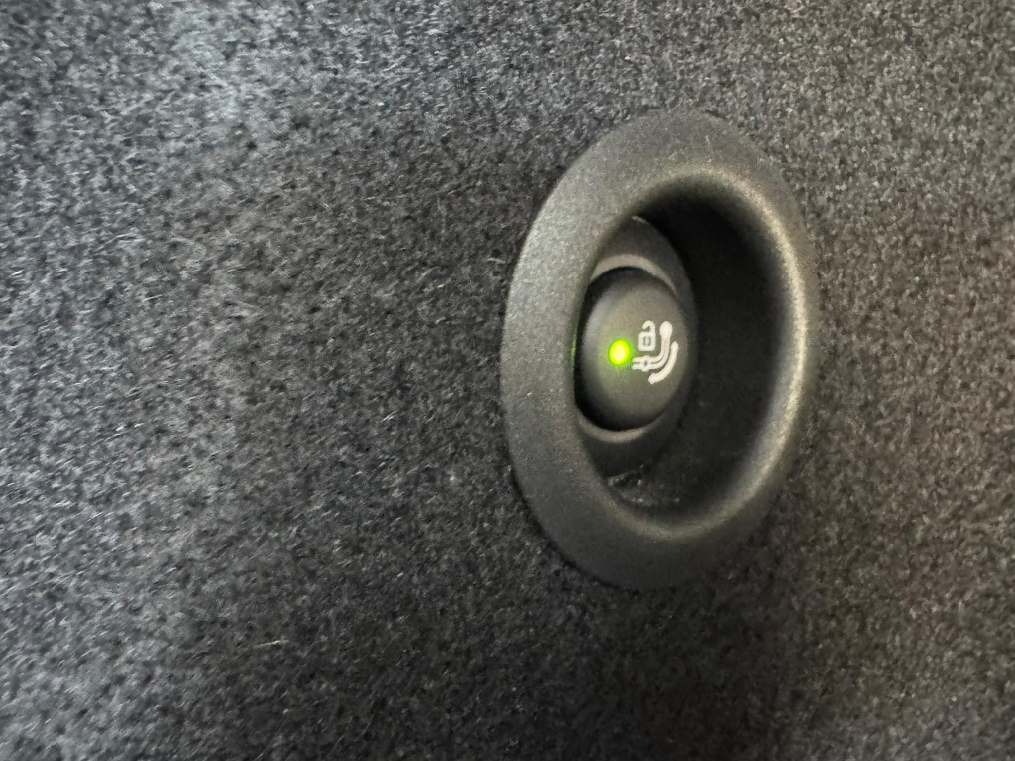 listing desktop thumbnail image 27