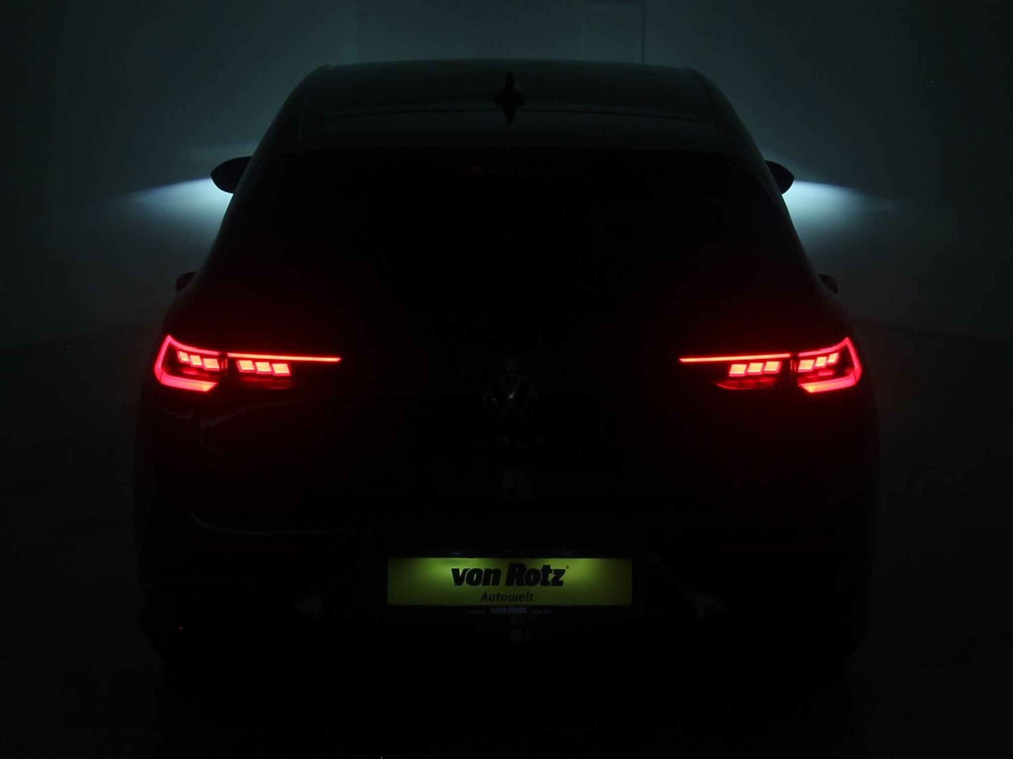 listing desktop thumbnail image 4