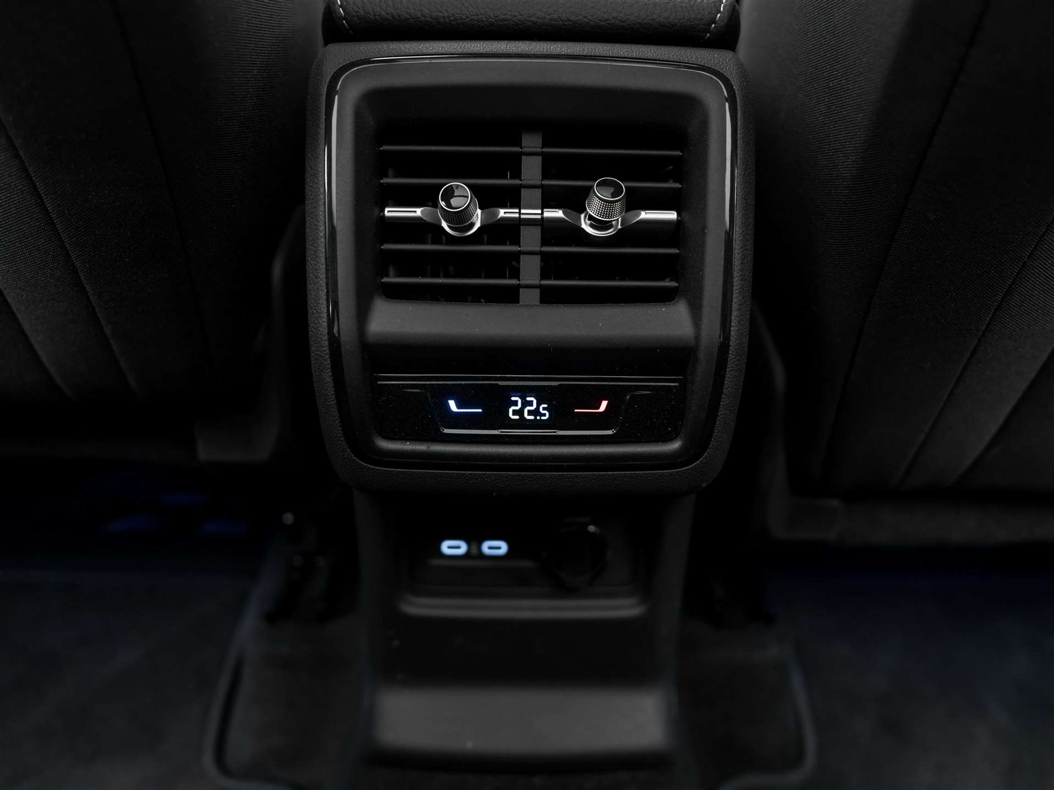 listing desktop thumbnail image 33