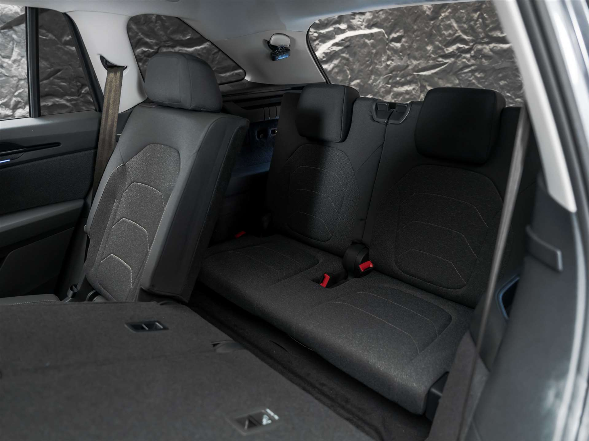 listing desktop thumbnail image 15