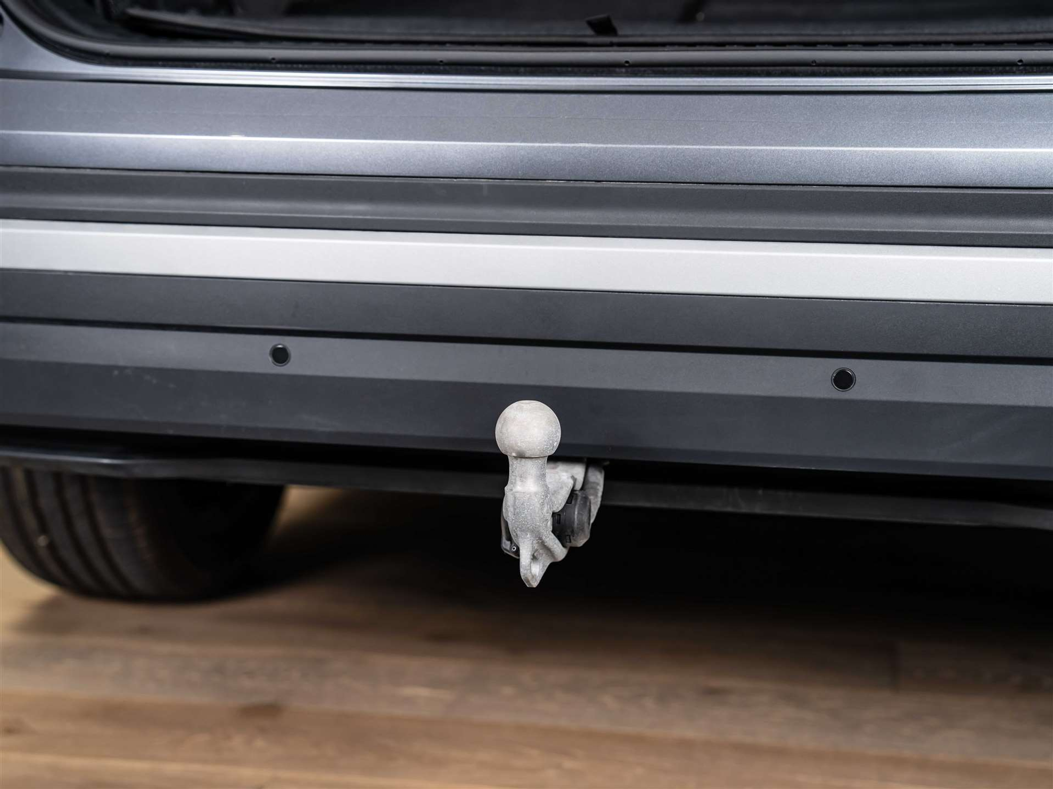 listing desktop thumbnail image 52