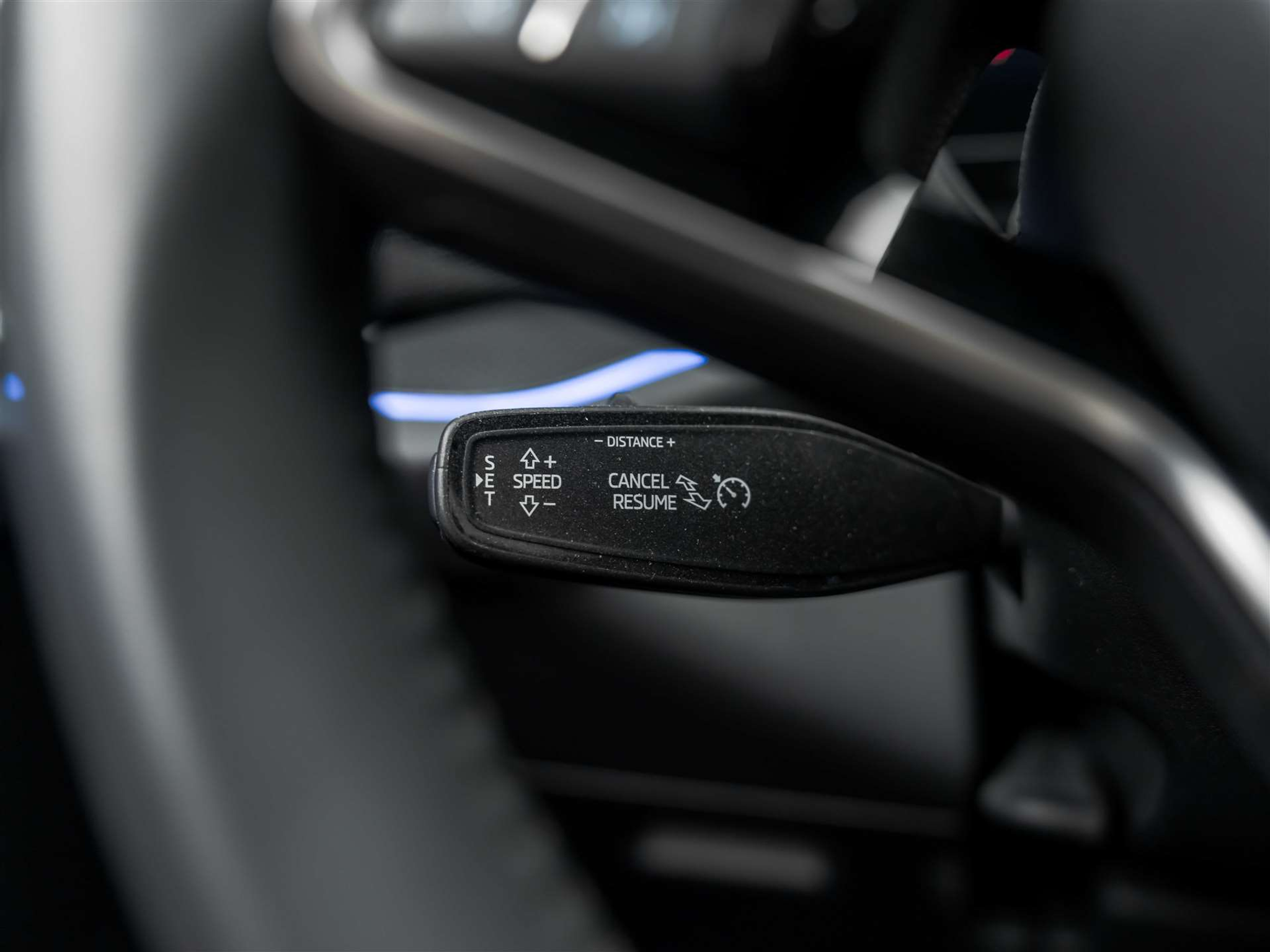 listing desktop thumbnail image 28