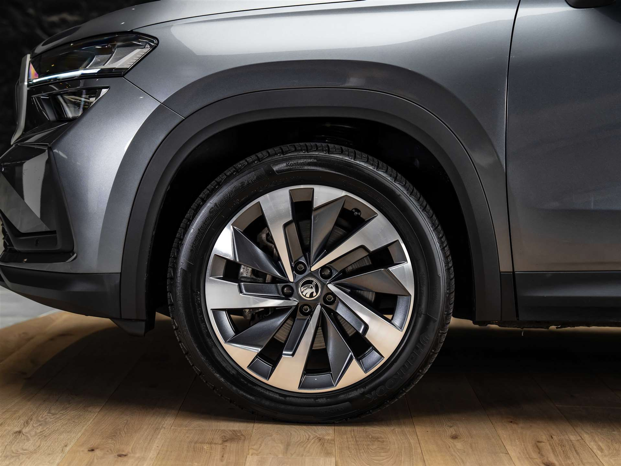 listing desktop thumbnail image 19