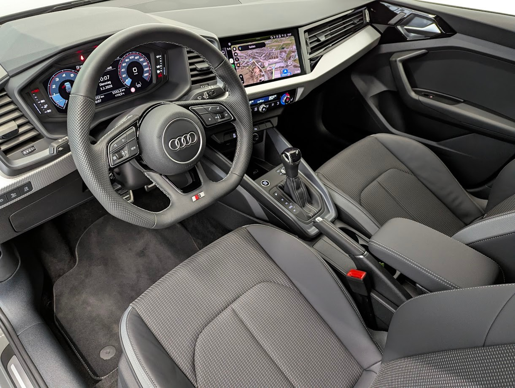 listing desktop thumbnail image 6