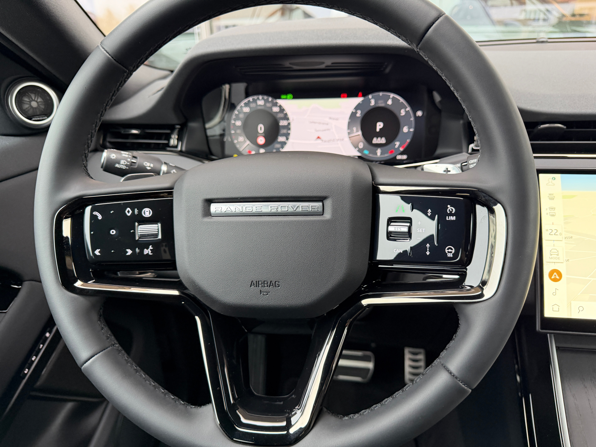 listing desktop thumbnail image 27