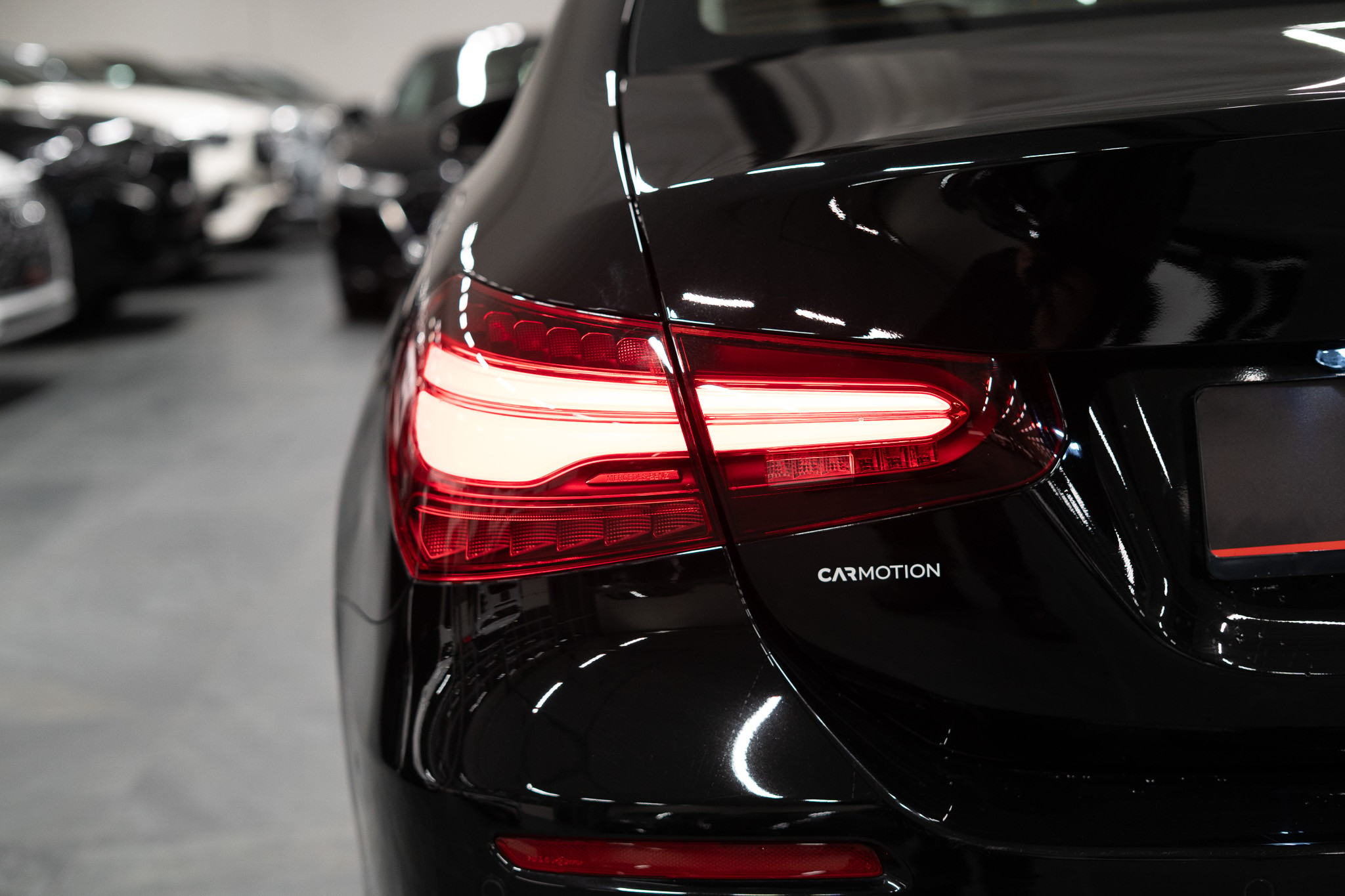 listing desktop thumbnail image 7