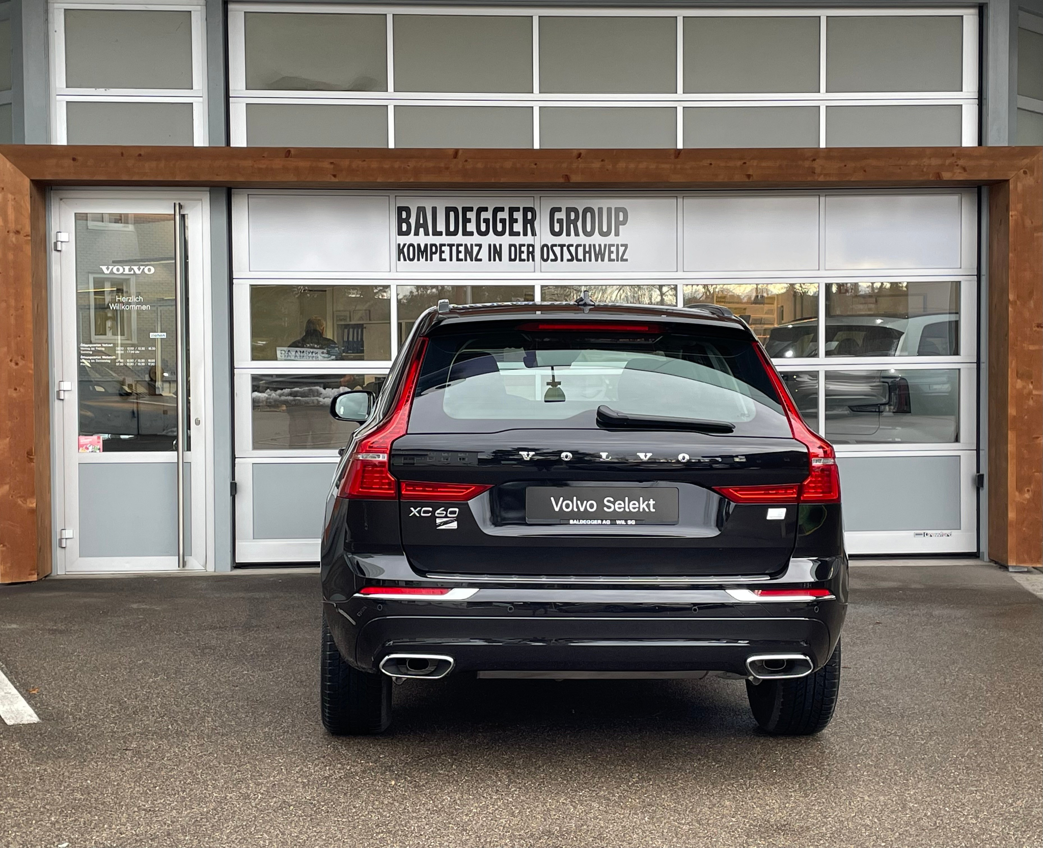 listing desktop thumbnail image 9