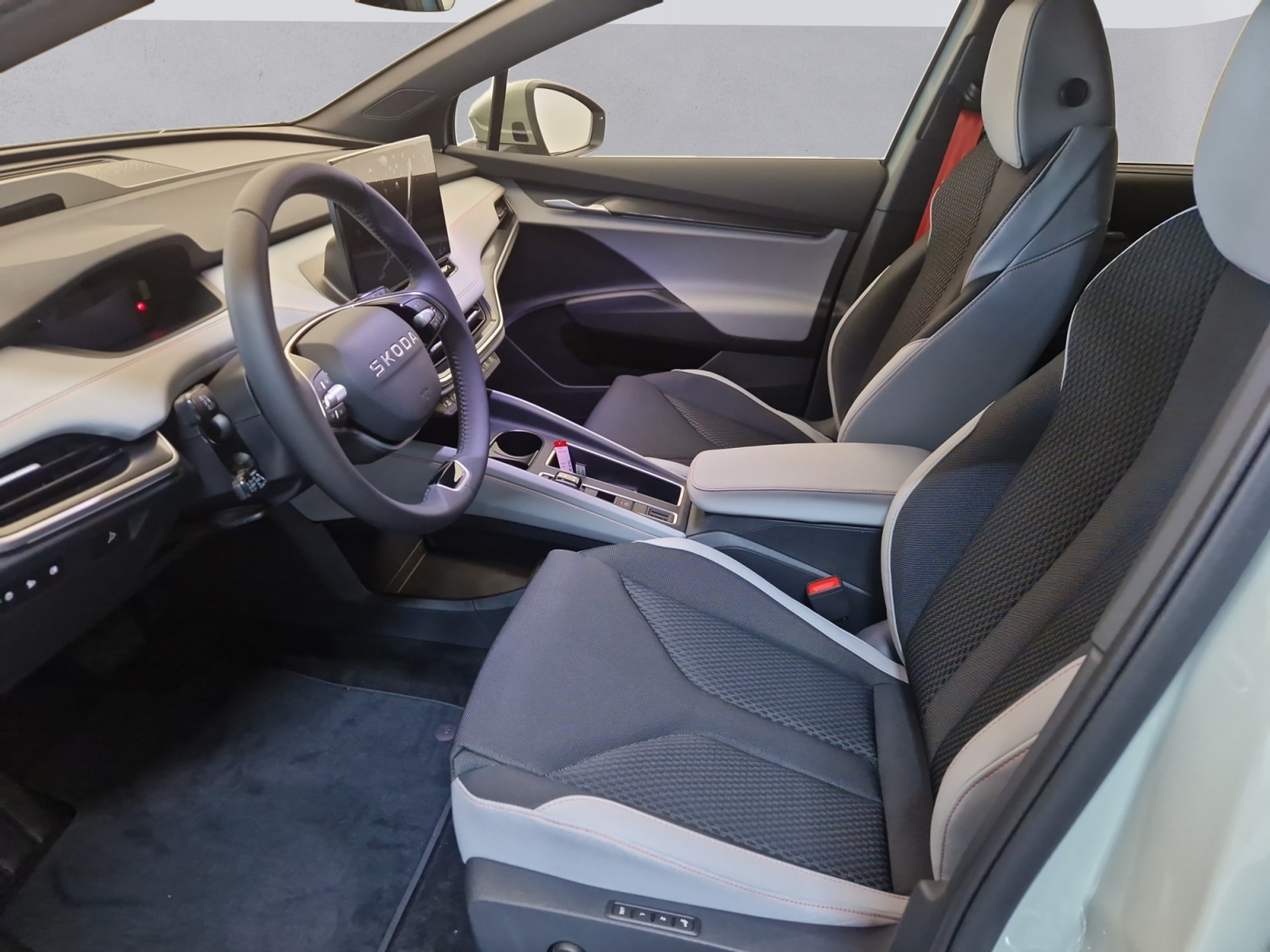 listing desktop thumbnail image 9