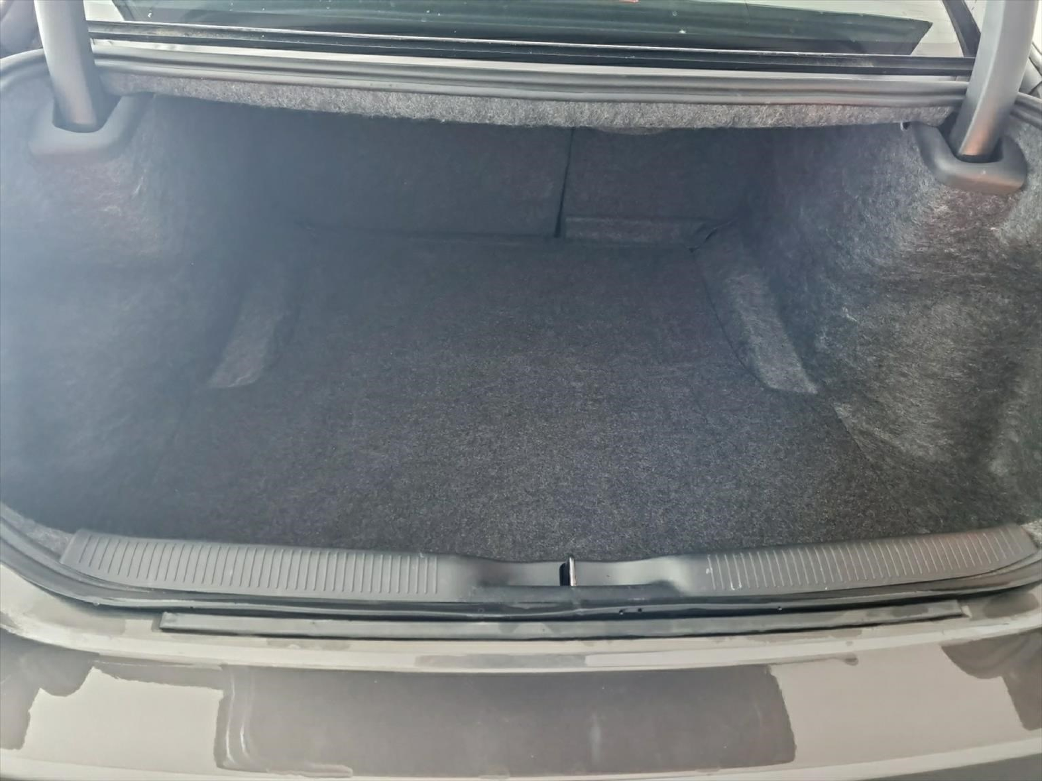 listing desktop thumbnail image 11