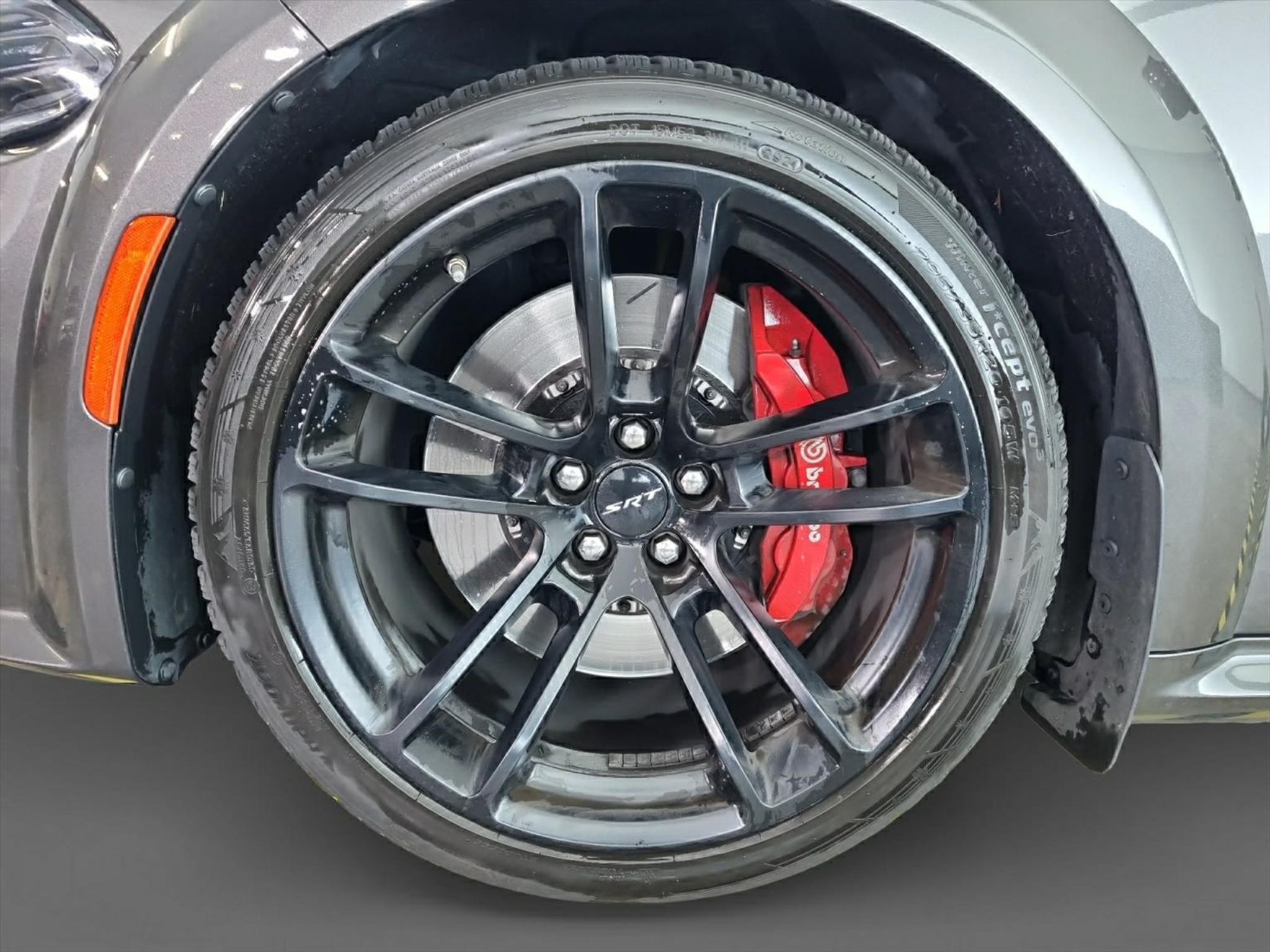 listing desktop thumbnail image 14