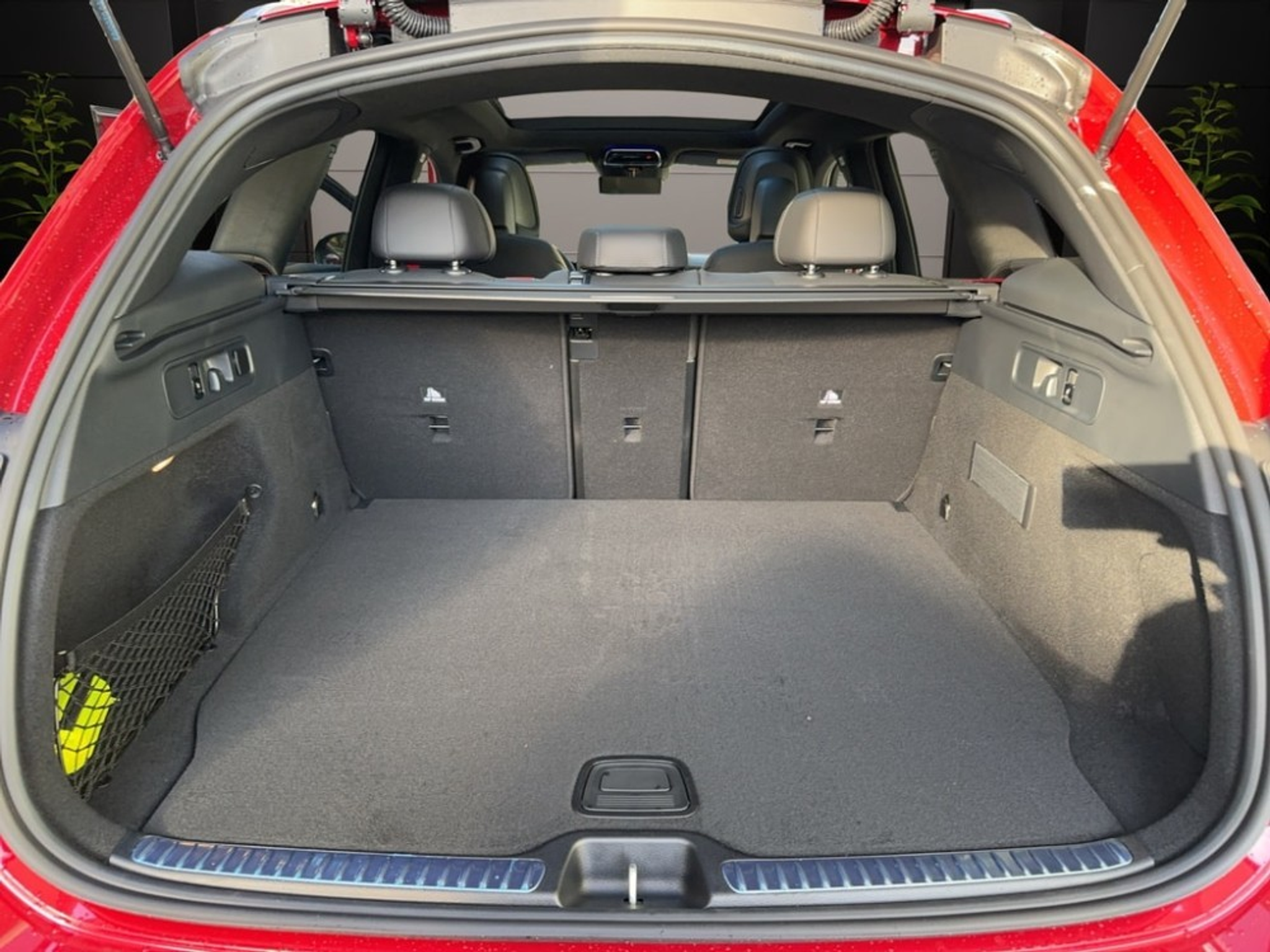 listing desktop thumbnail image 14