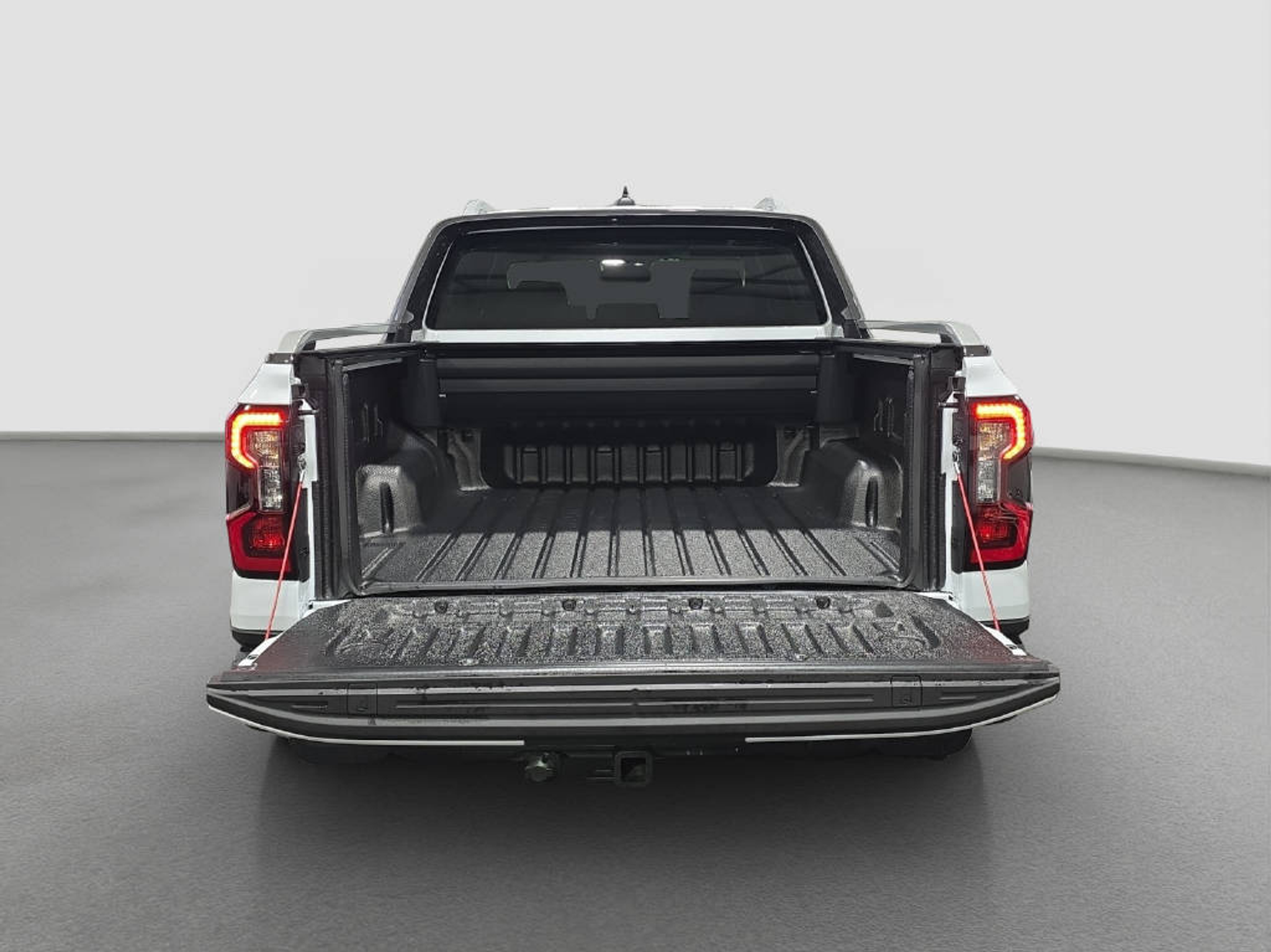 listing desktop thumbnail image 16