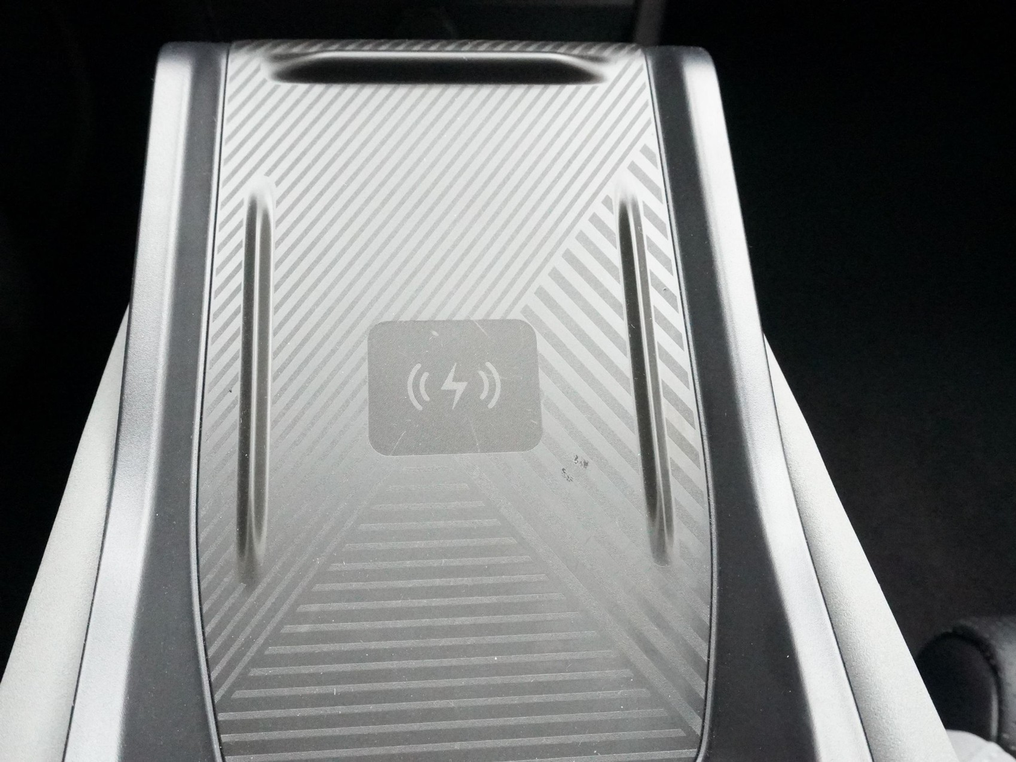 listing desktop thumbnail image 24