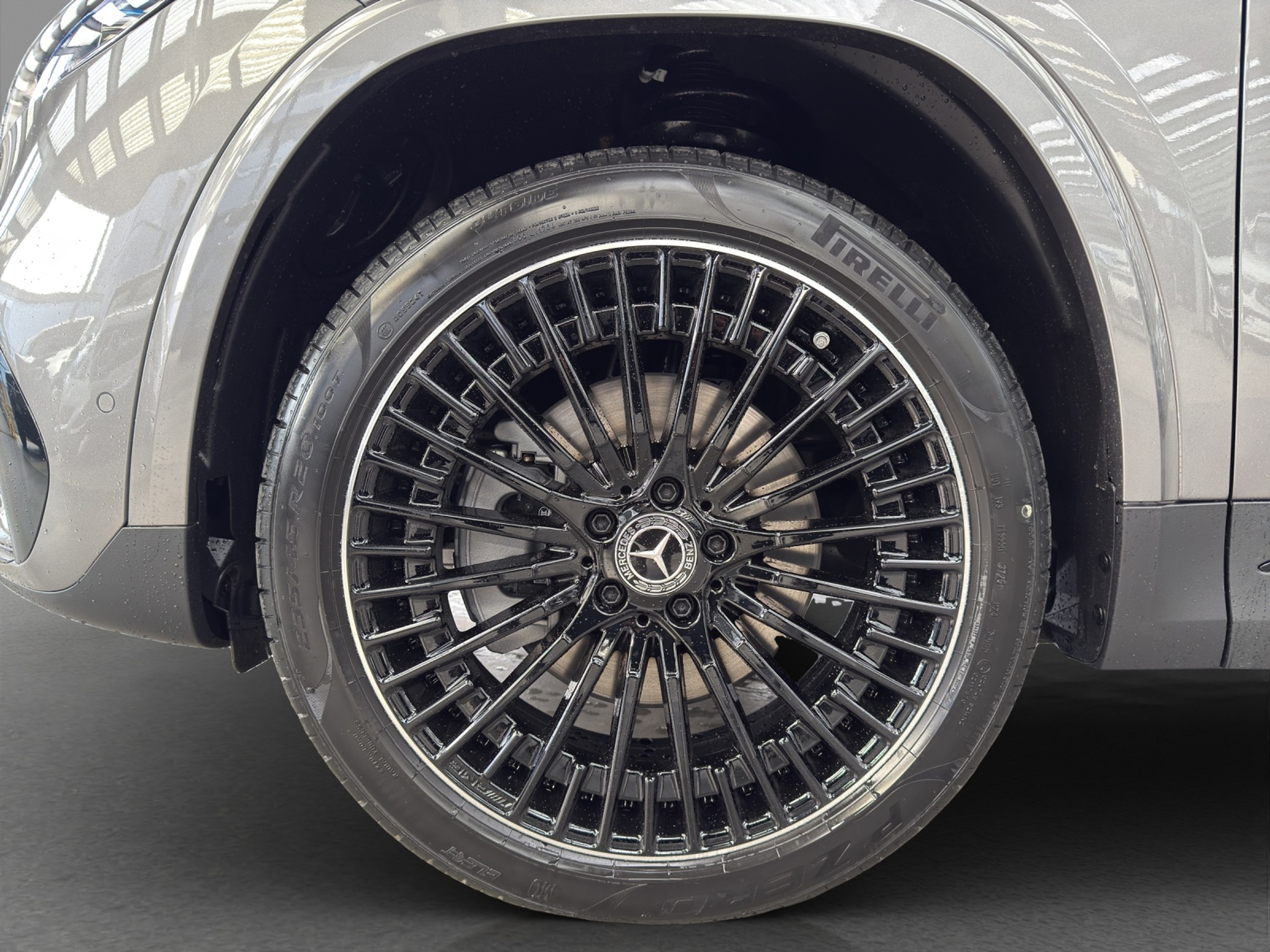 listing desktop thumbnail image 8