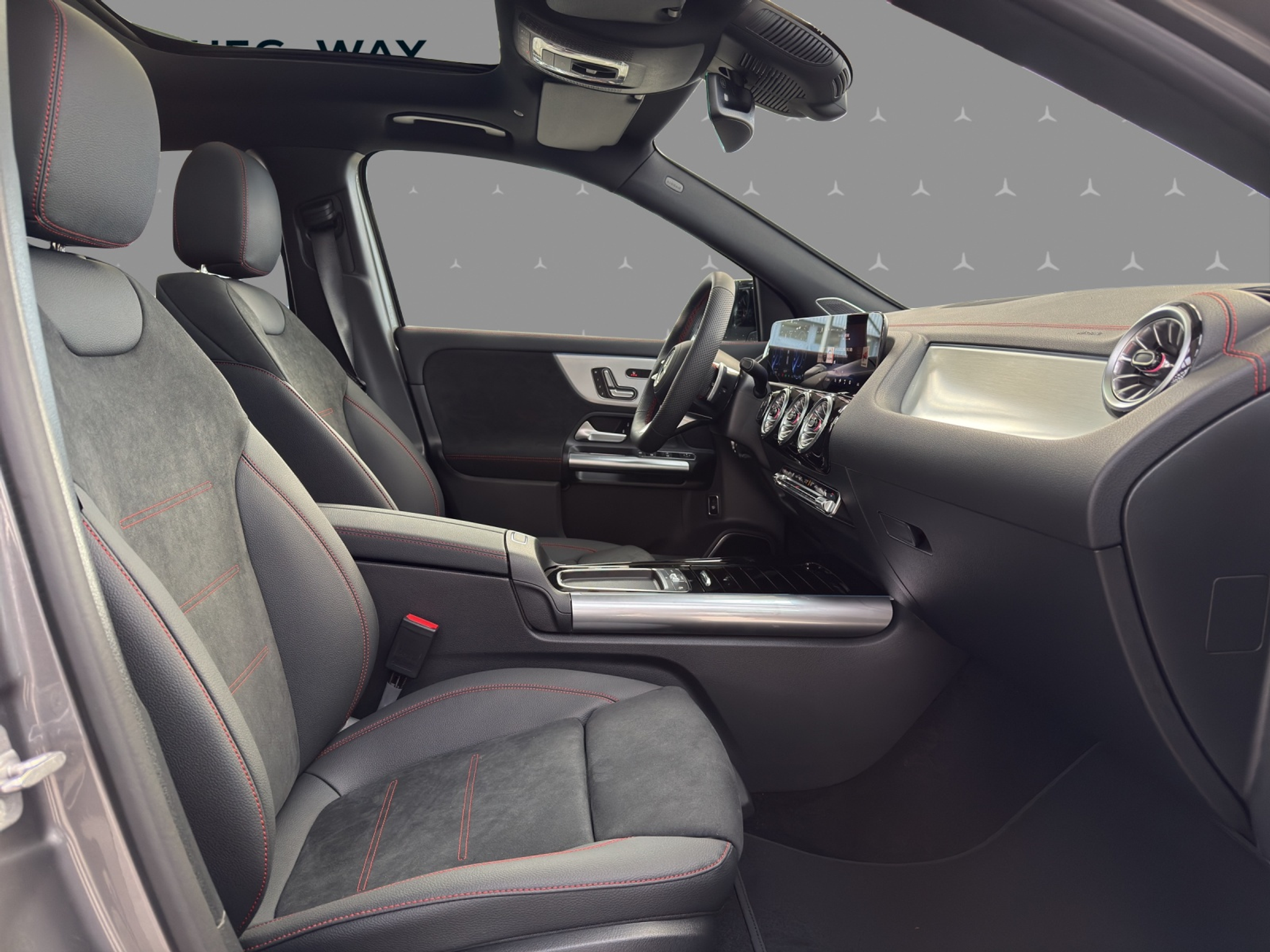 listing desktop thumbnail image 16