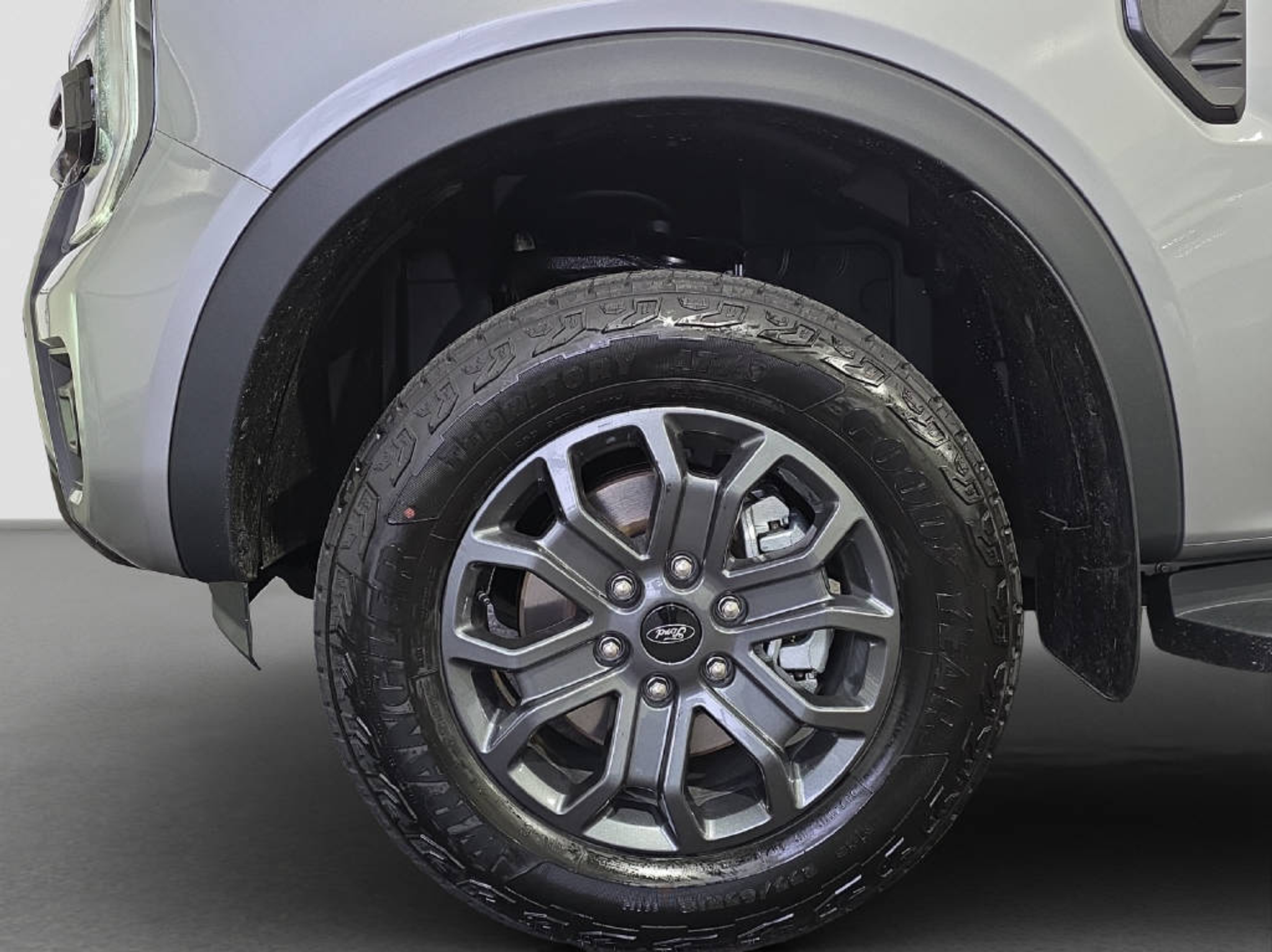 listing desktop thumbnail image 19