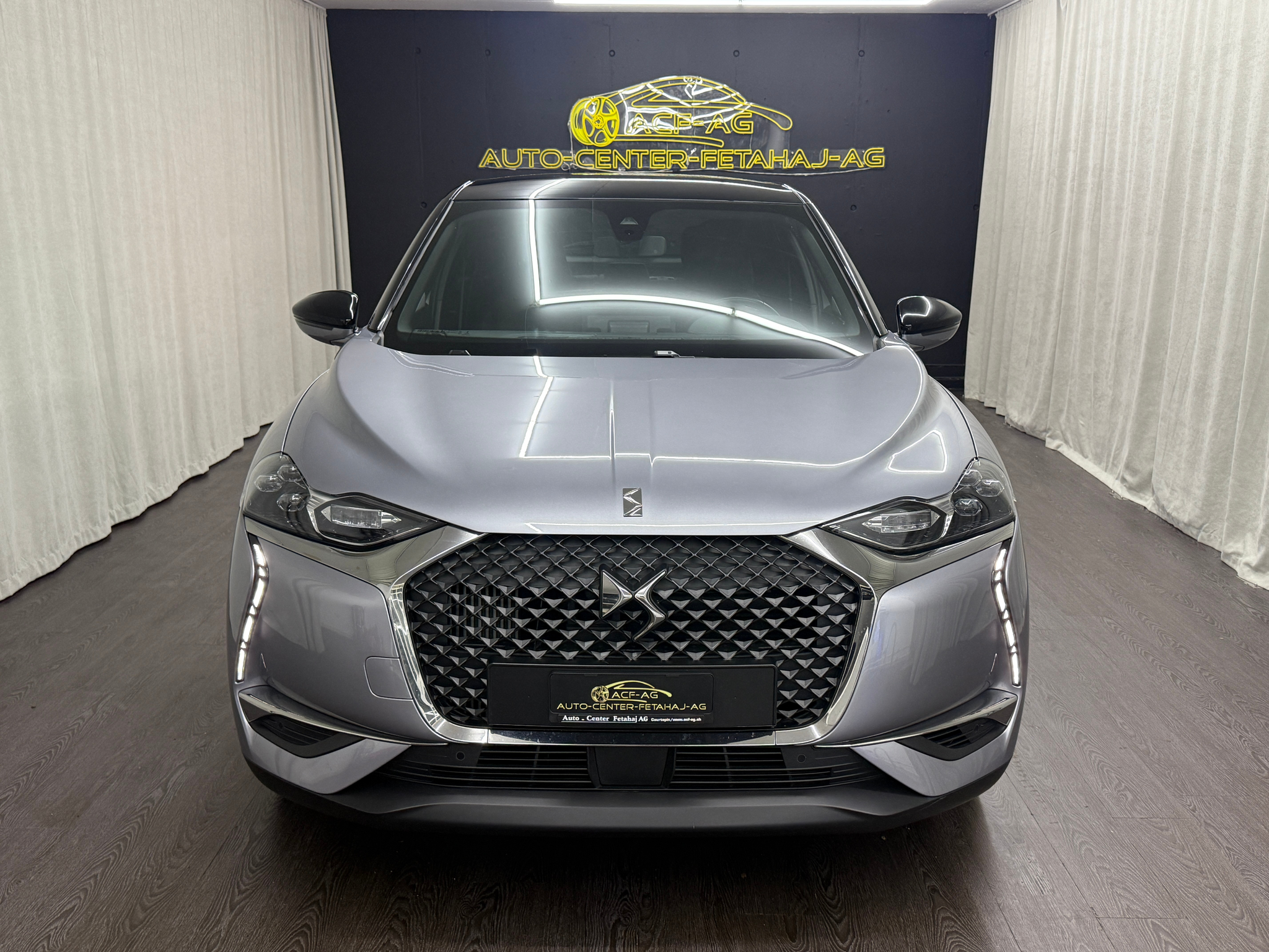 listing desktop thumbnail image 1