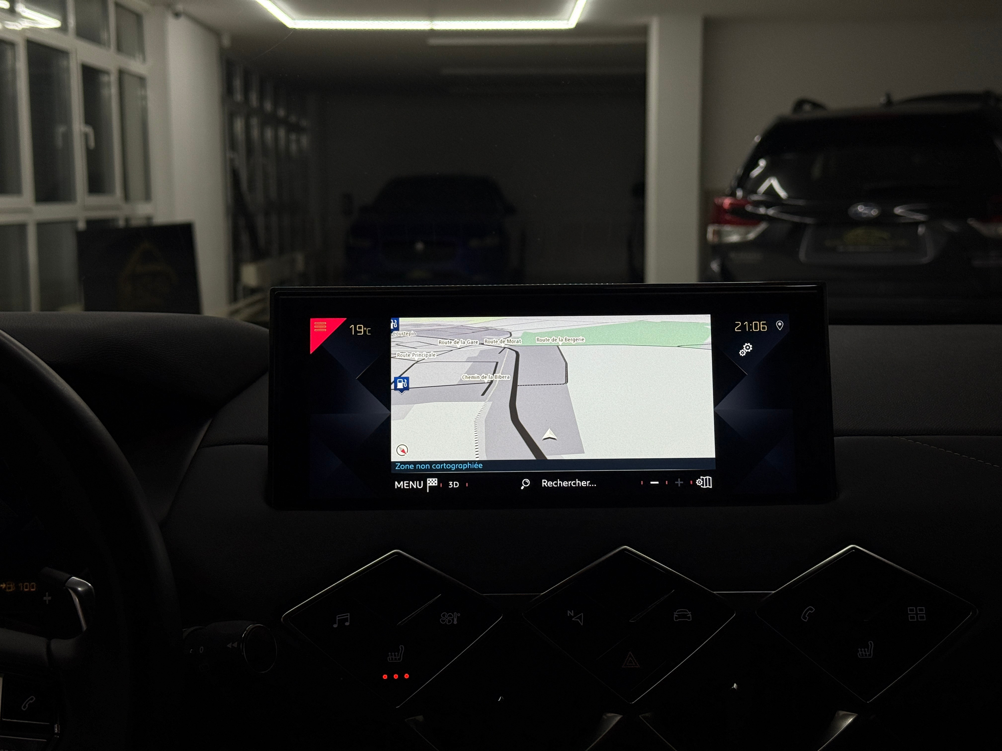 listing desktop thumbnail image 10