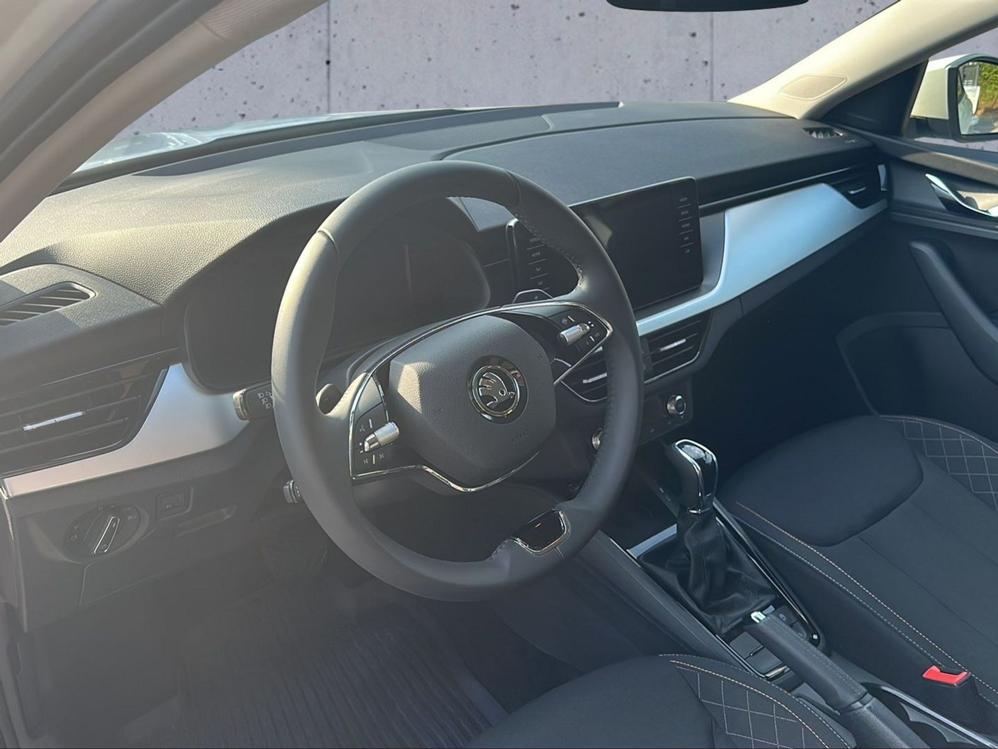 listing desktop thumbnail image 10