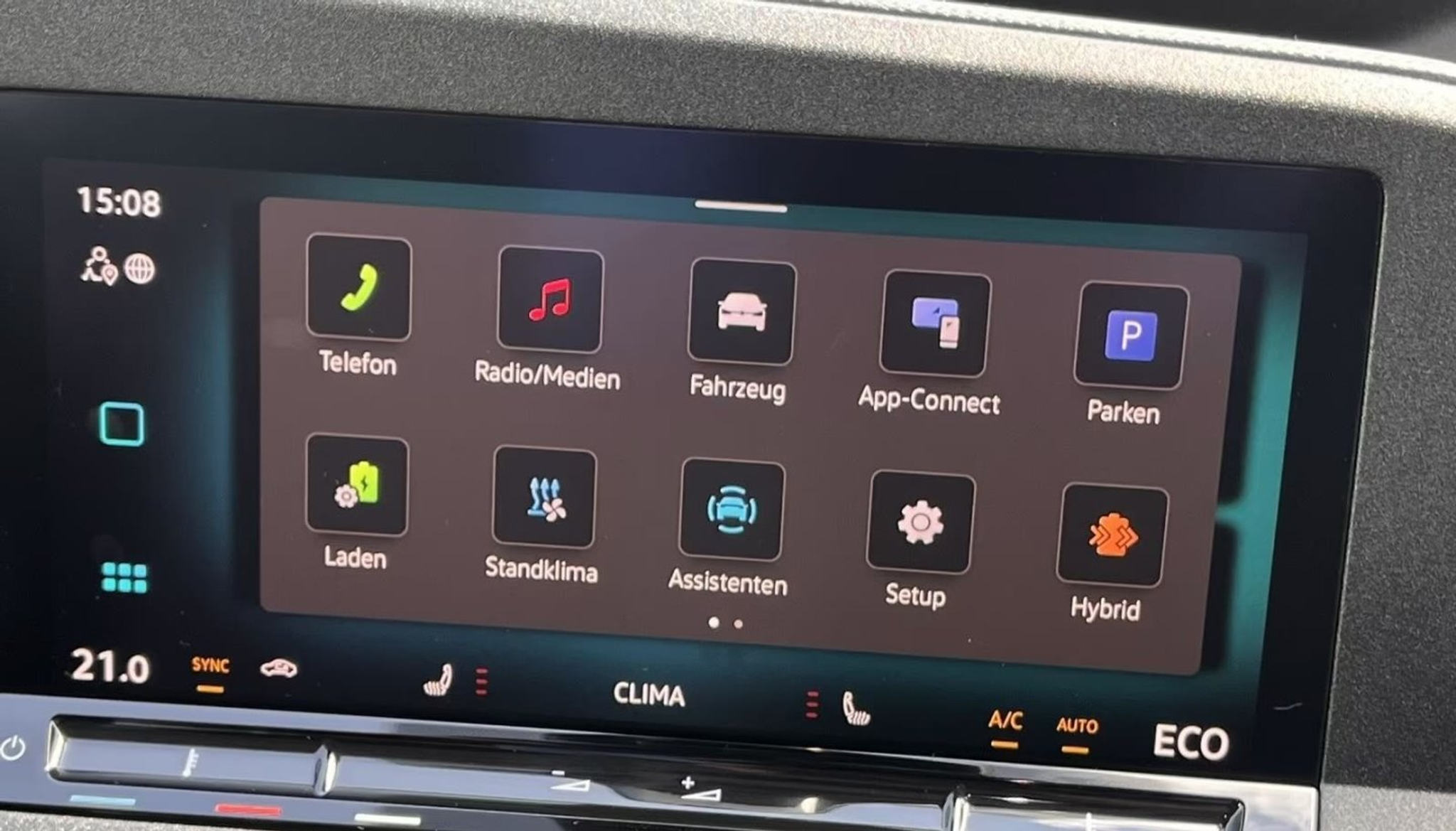 listing desktop thumbnail image 15