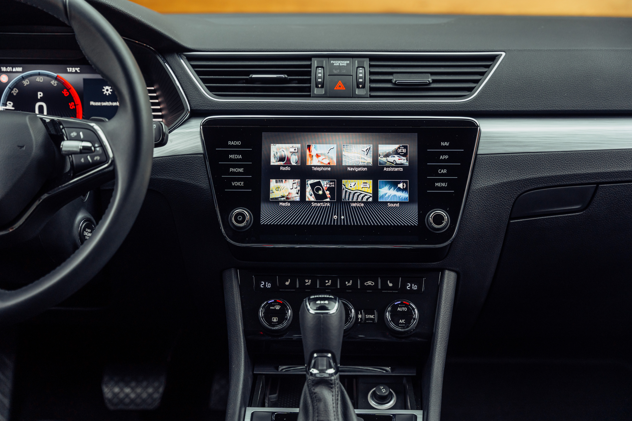 listing desktop thumbnail image 14