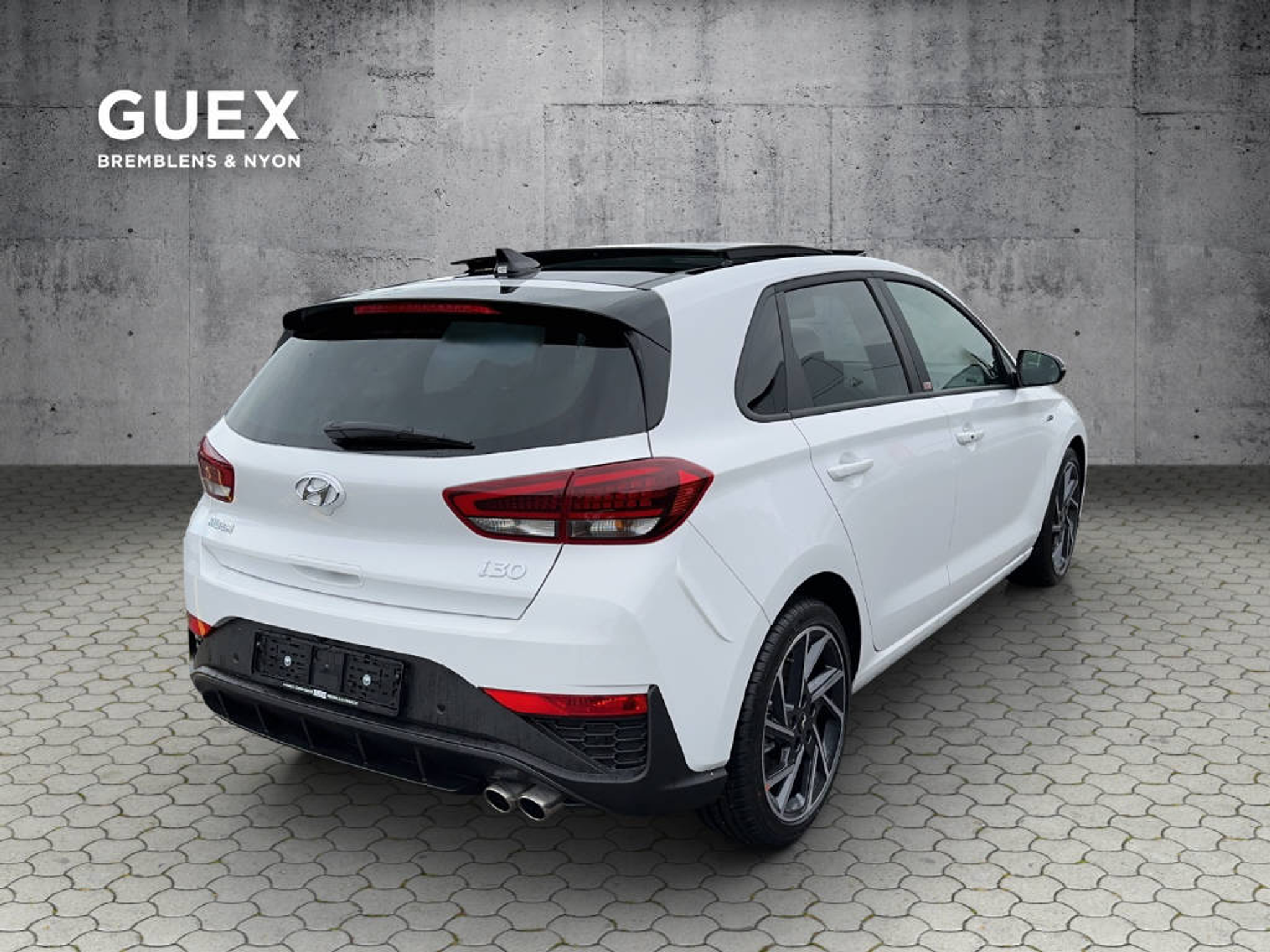 listing desktop thumbnail image 4