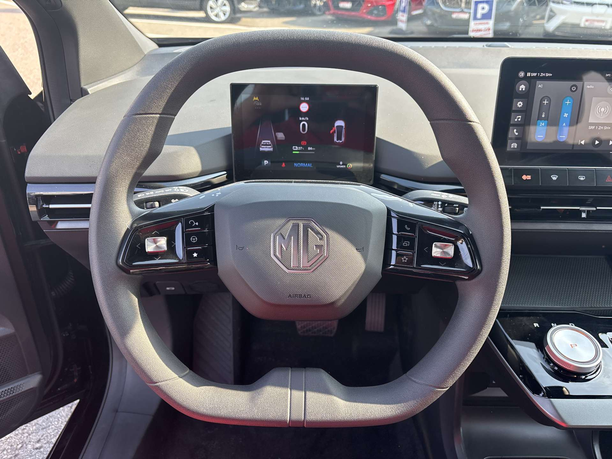 listing desktop thumbnail image 14