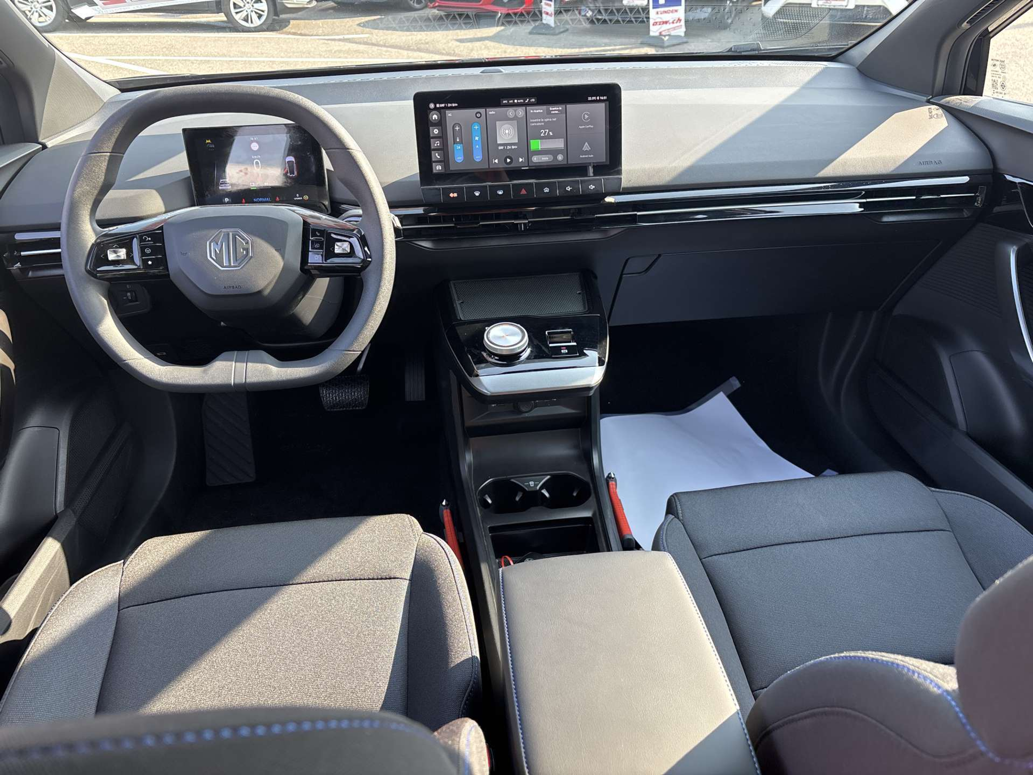 listing desktop thumbnail image 13