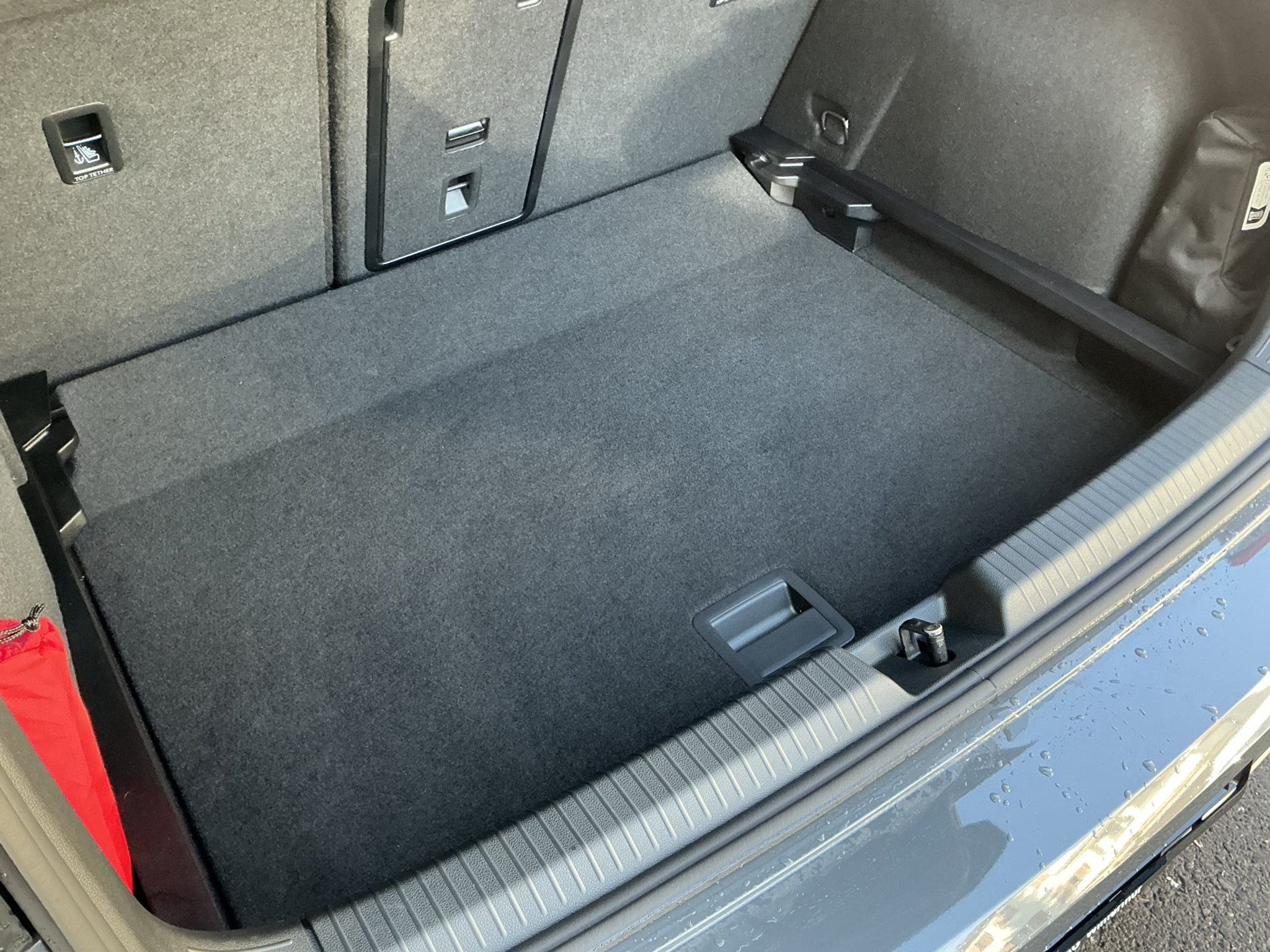 listing desktop thumbnail image 24