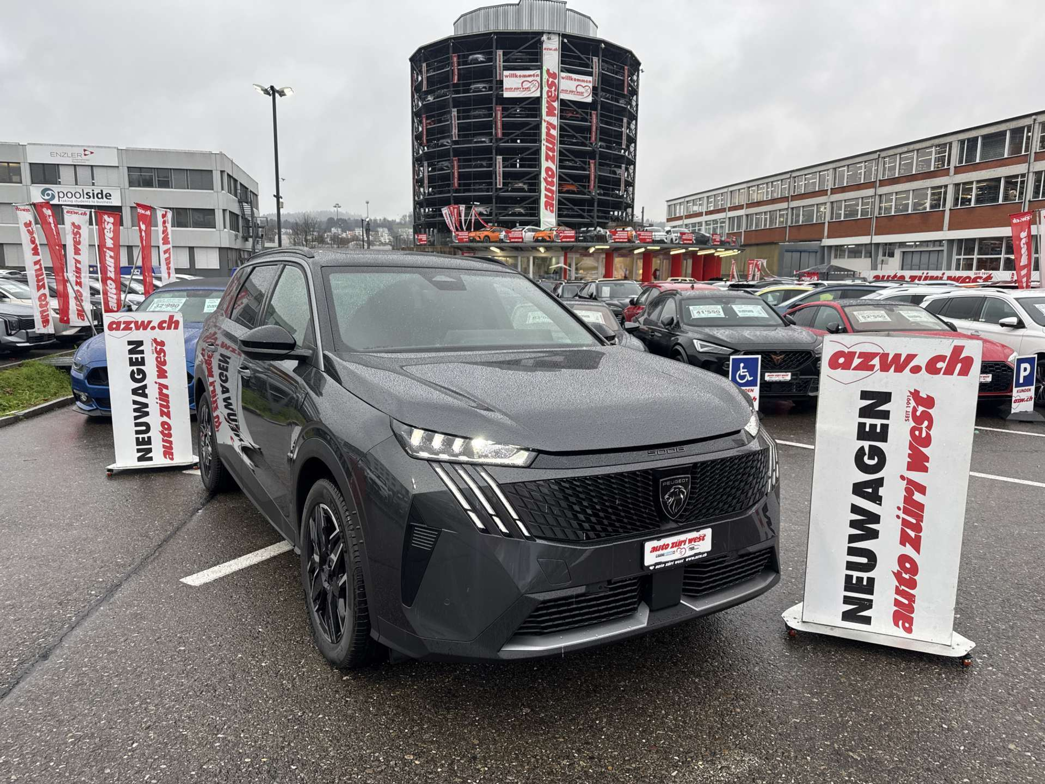 listing desktop thumbnail image 0