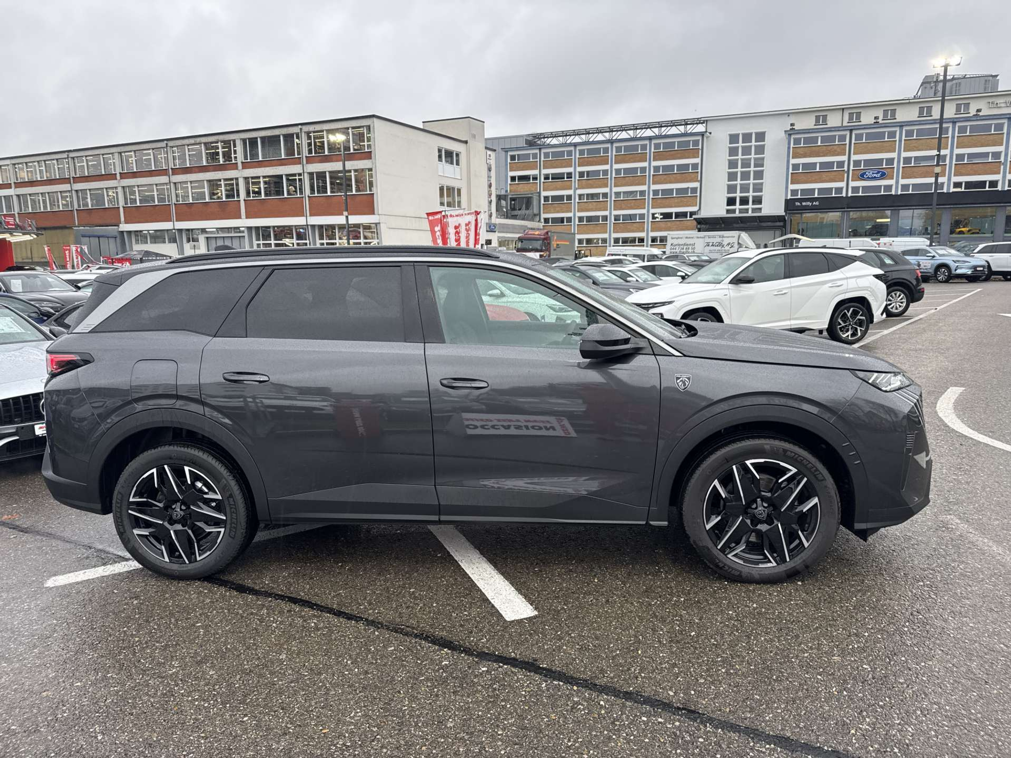 listing desktop thumbnail image 10