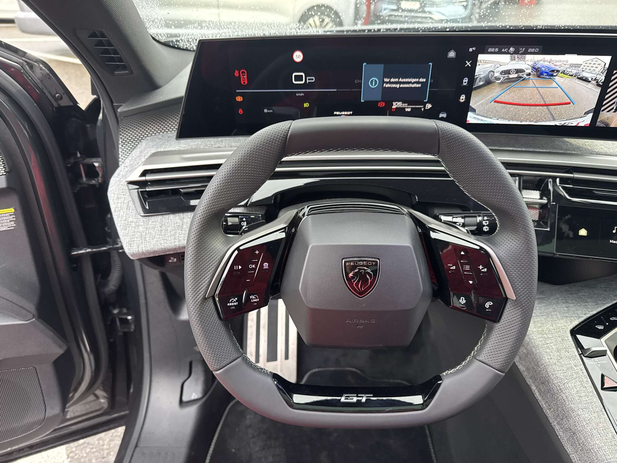 listing desktop thumbnail image 15