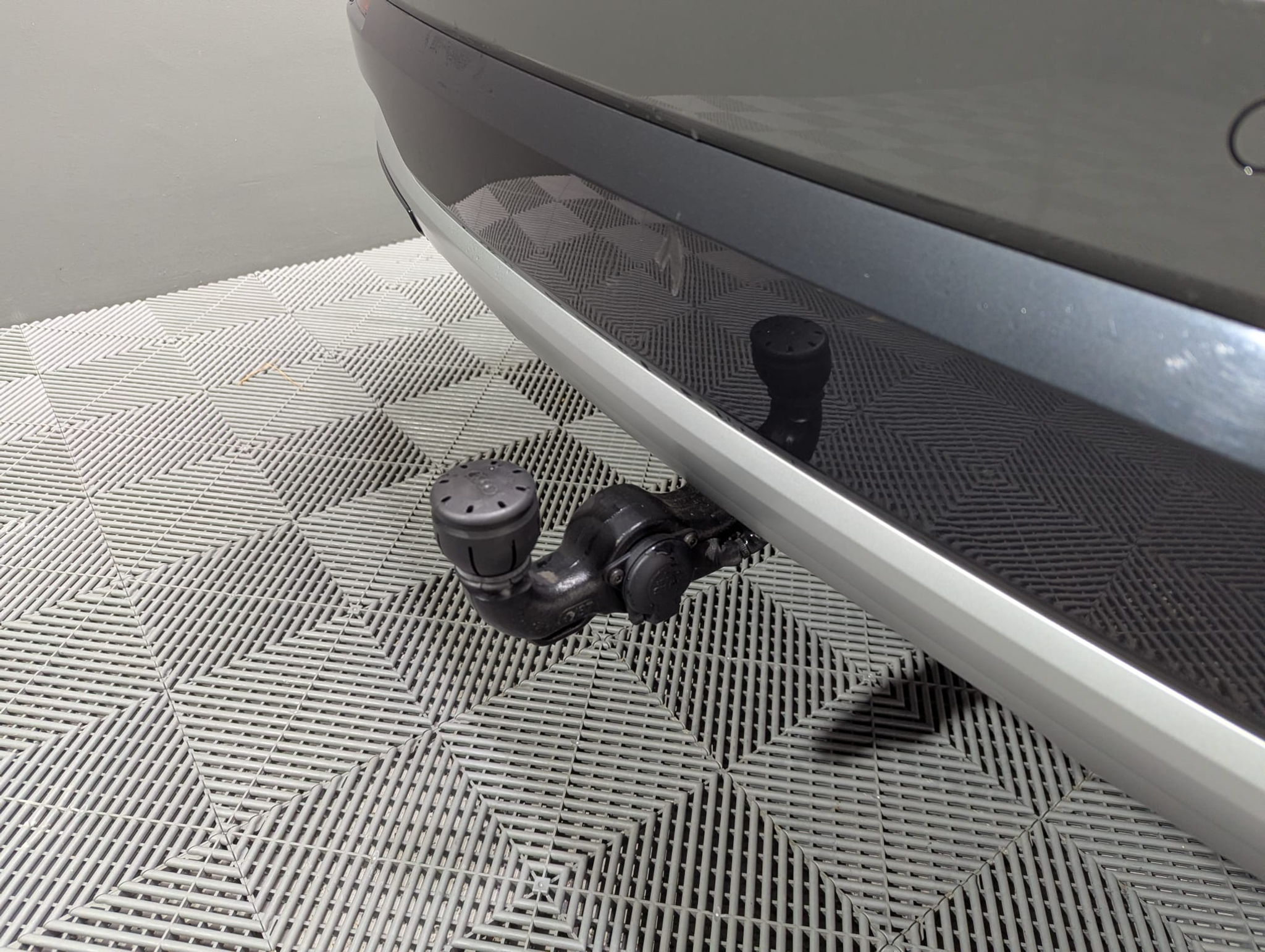 listing desktop thumbnail image 5